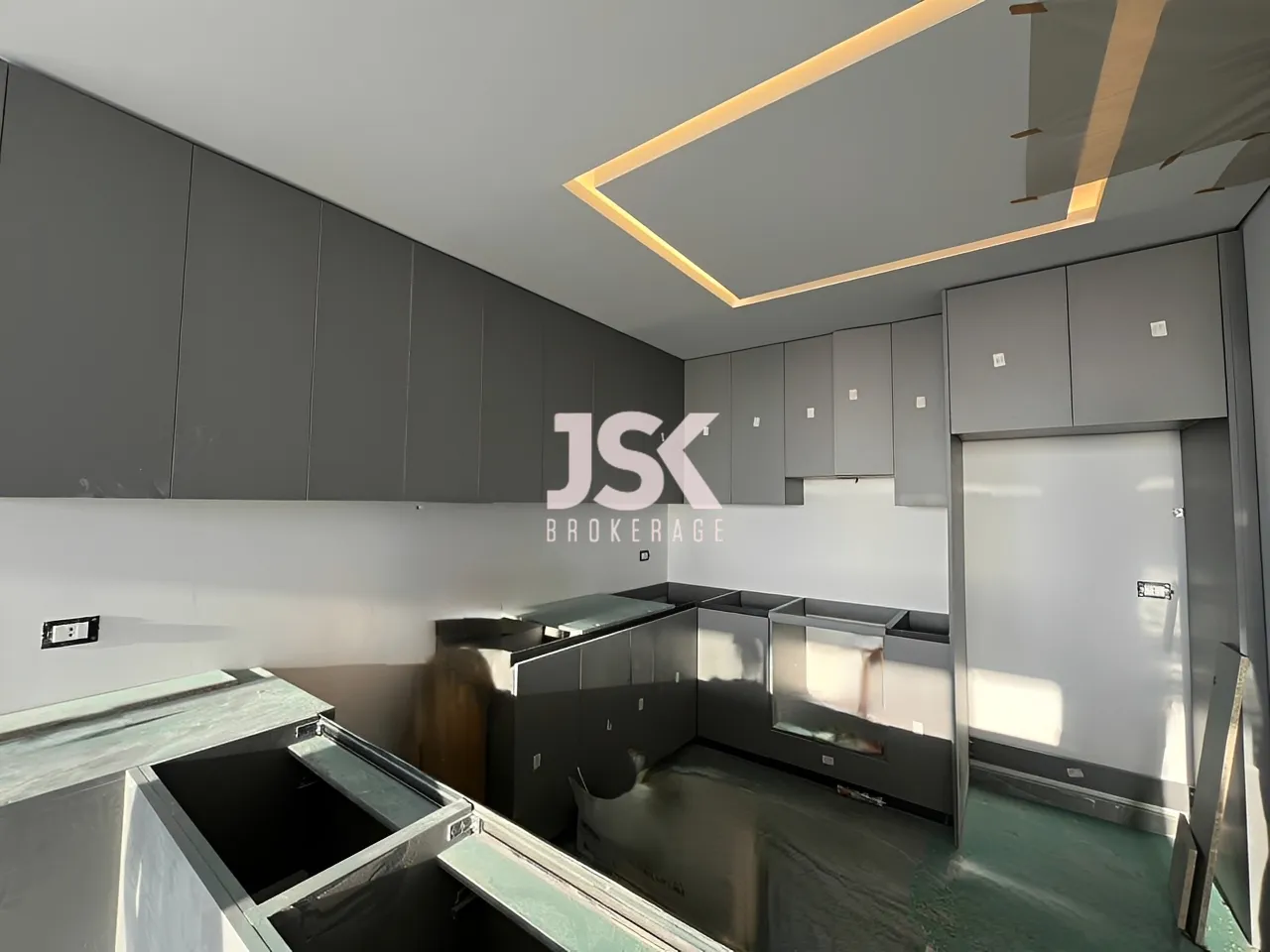 Apartment for Sale in Koura