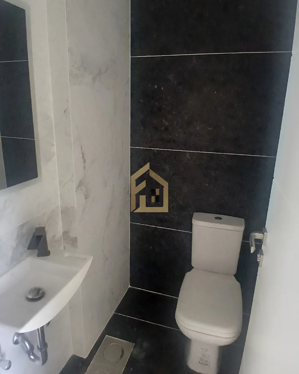 Duplex for sale in Wadi Chahrour El Oulya, Lebanon - 3 bed, 4 bath