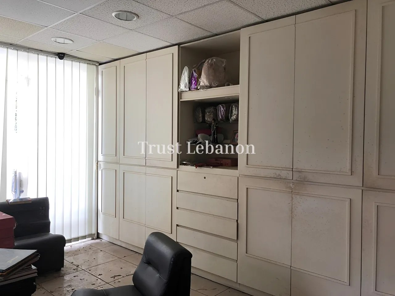 Shop for rent in Jal El Dib, Lebanon