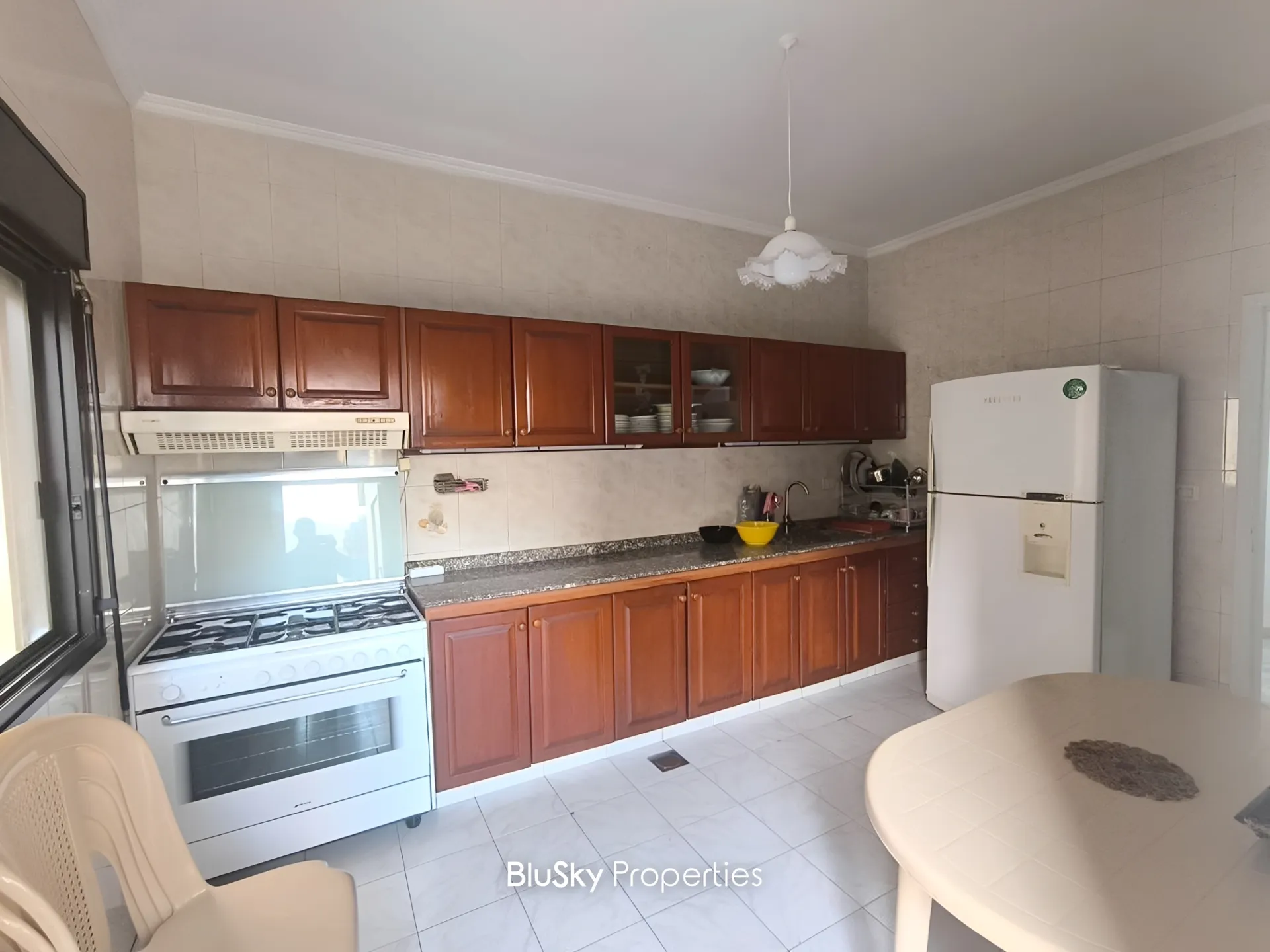 Apartment for rent in Zalqa, lebanon - 3 bed, 2.0 bath