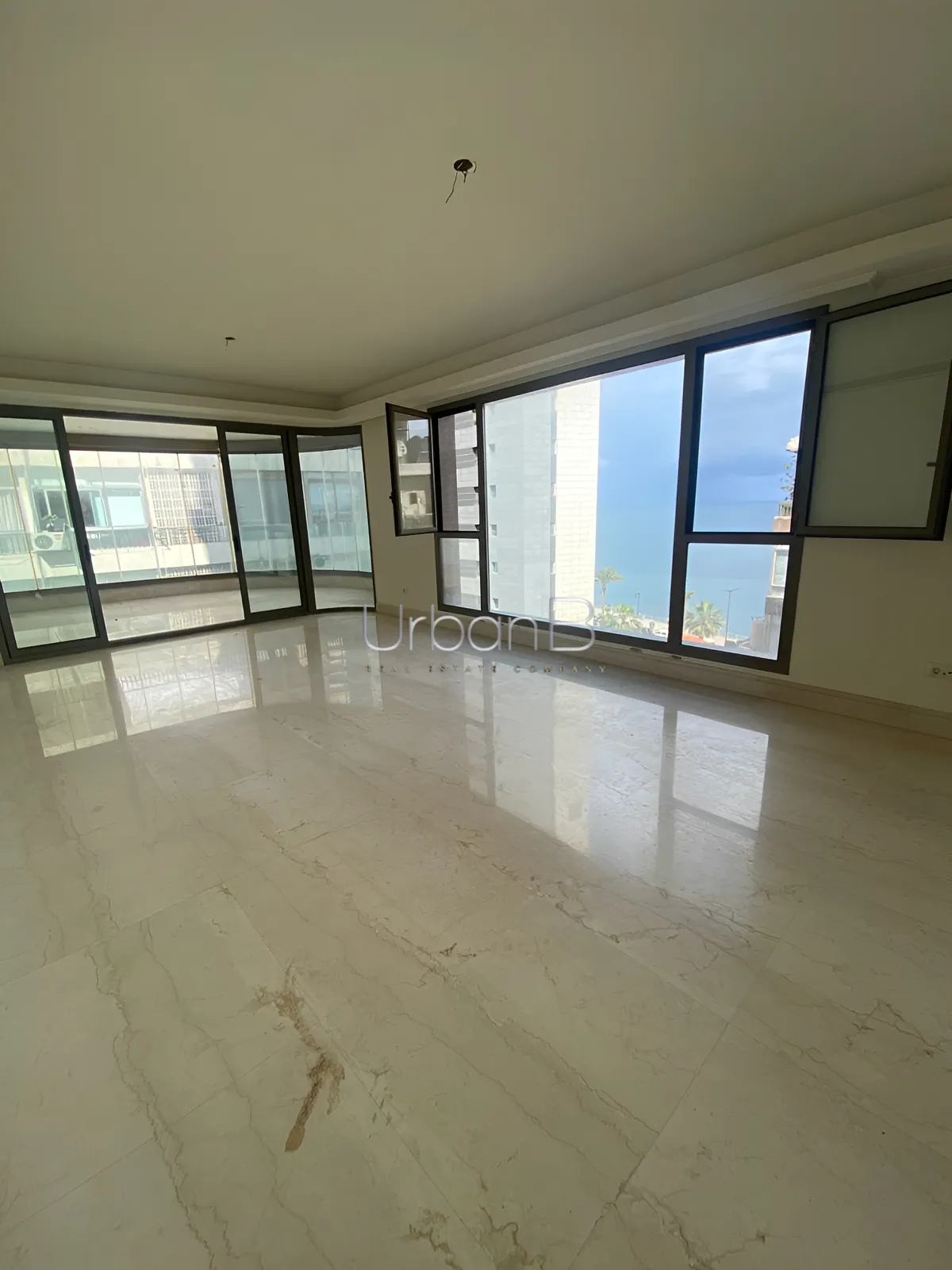 Apartment for rent in Manara, beirut, lebanon