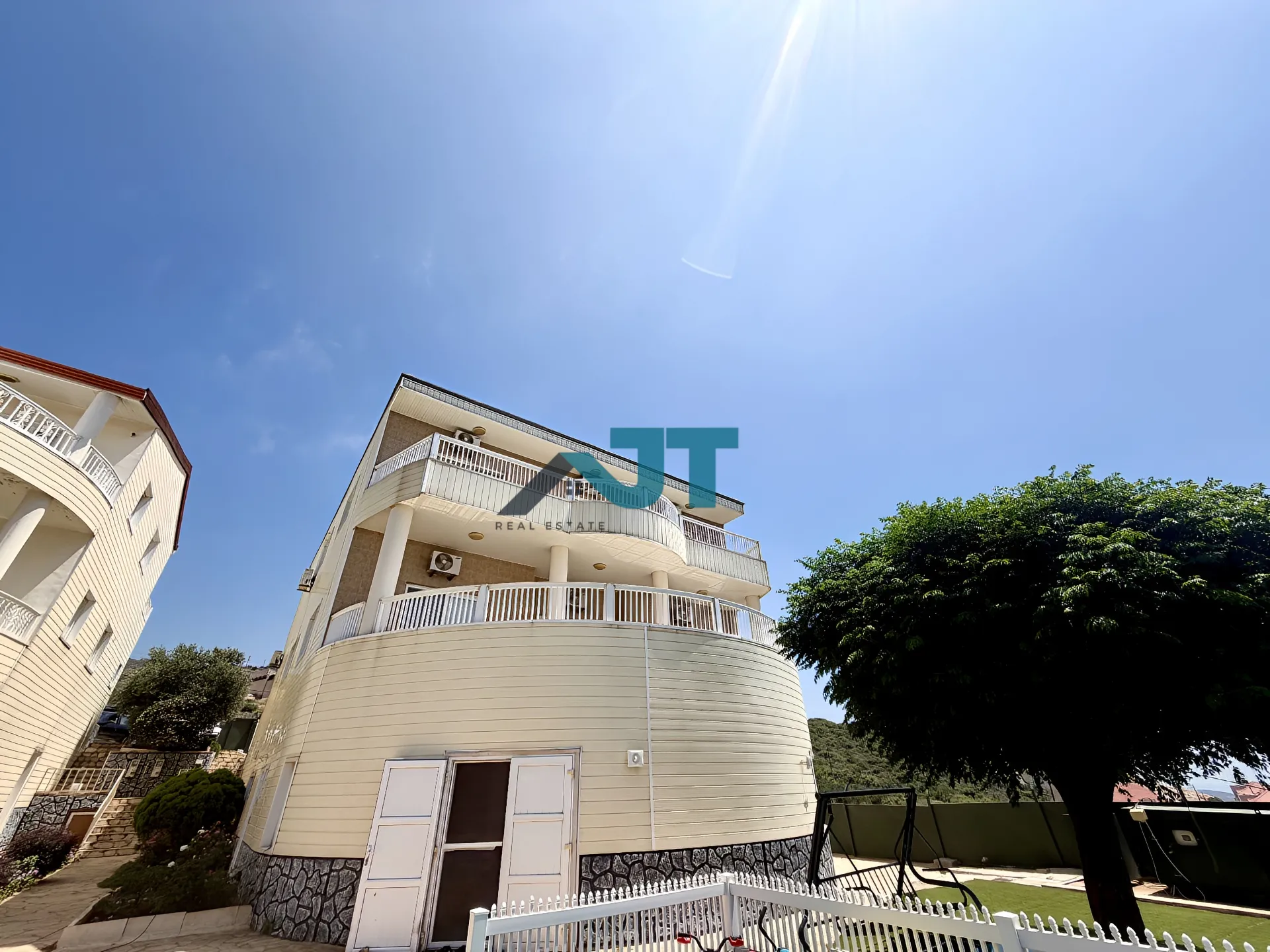 Villa for rent in Batroun, lebanon
