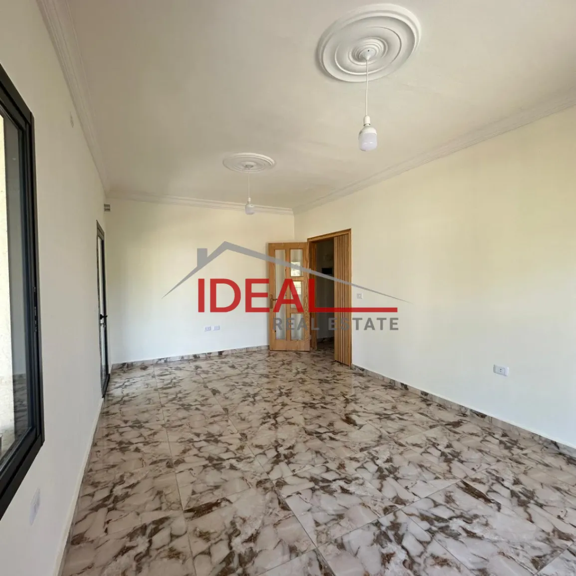 Apartment for sale in Samqaniyeh, Lebanon - 3 bed, 2 bath