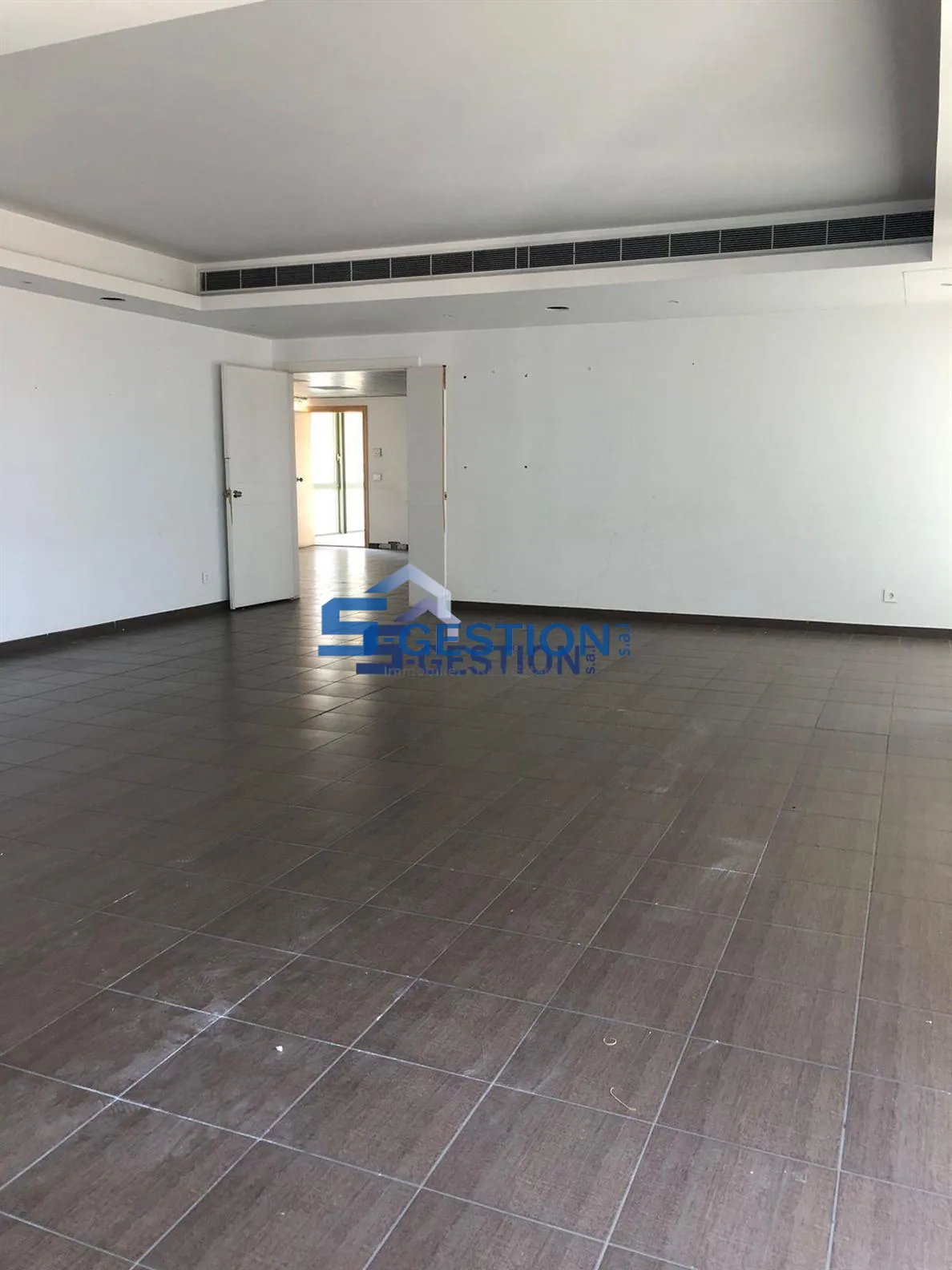 Office for Rent in Achrafieh