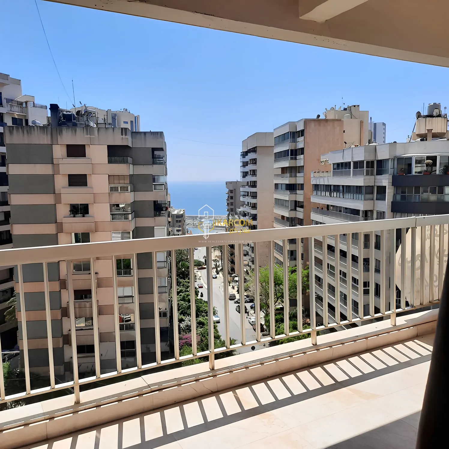 Apartment for Sale in Ain El Tineh