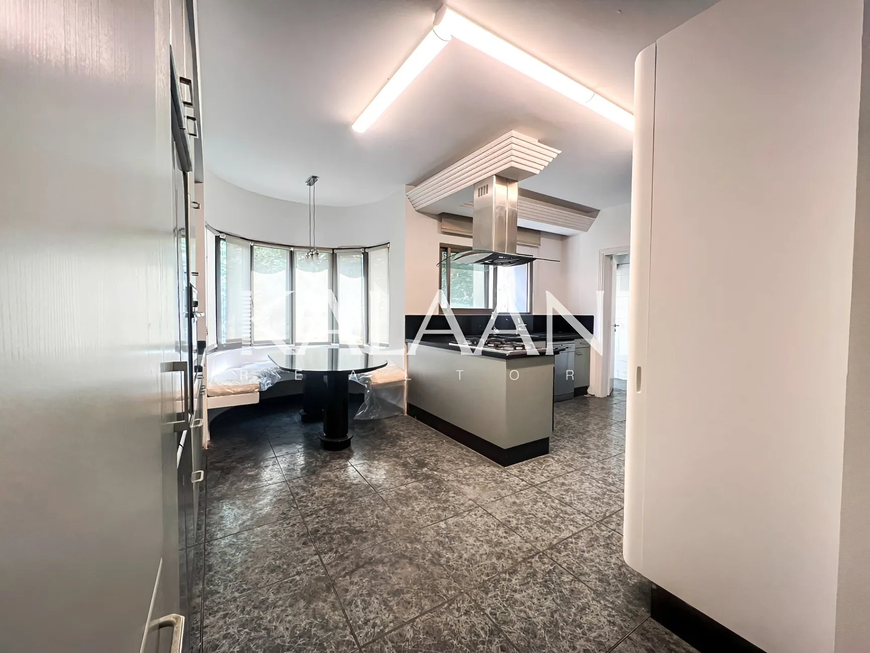 Apartment for rent in Achrafieh, Beirut, Lebanon