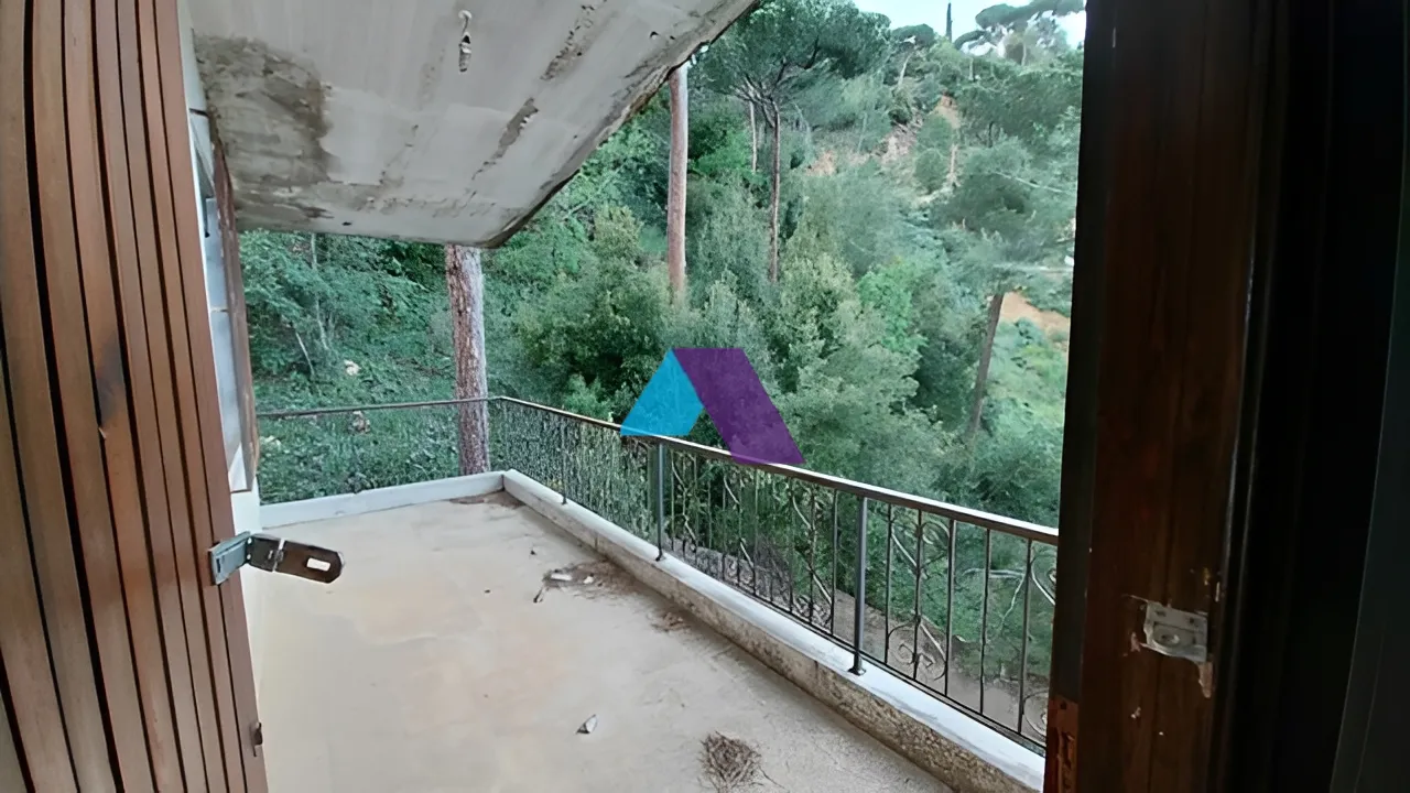 Villa for Sale in Beit Meri