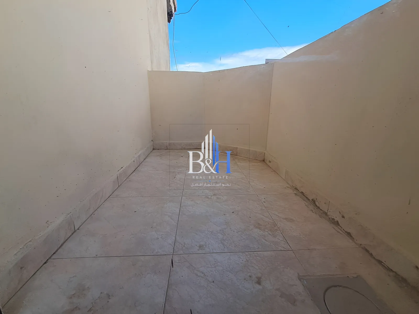 Apartment for sale in Dawhet aramoun, lebanon