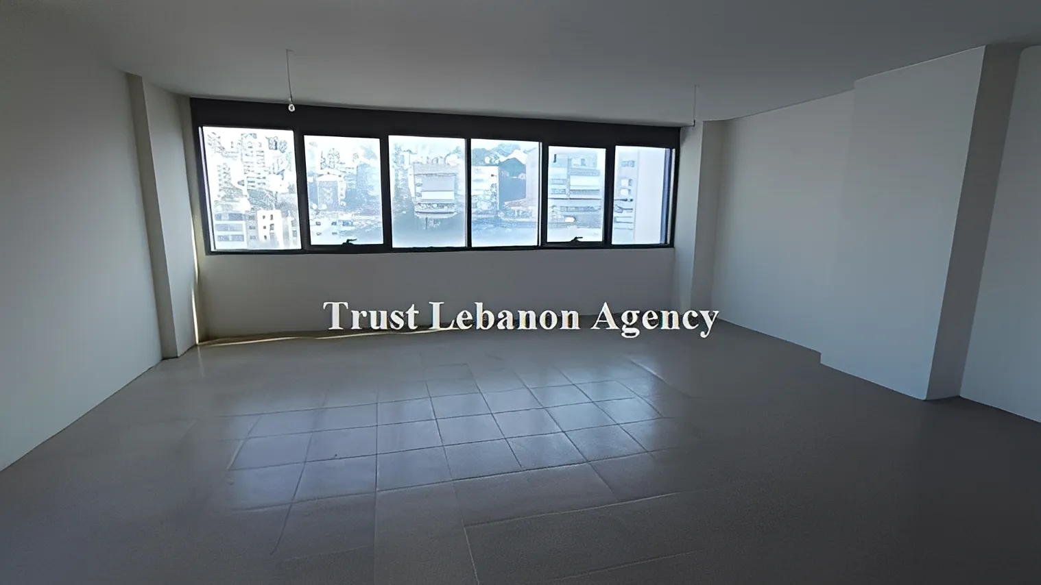 Office for sale in Metn, Dbayeh