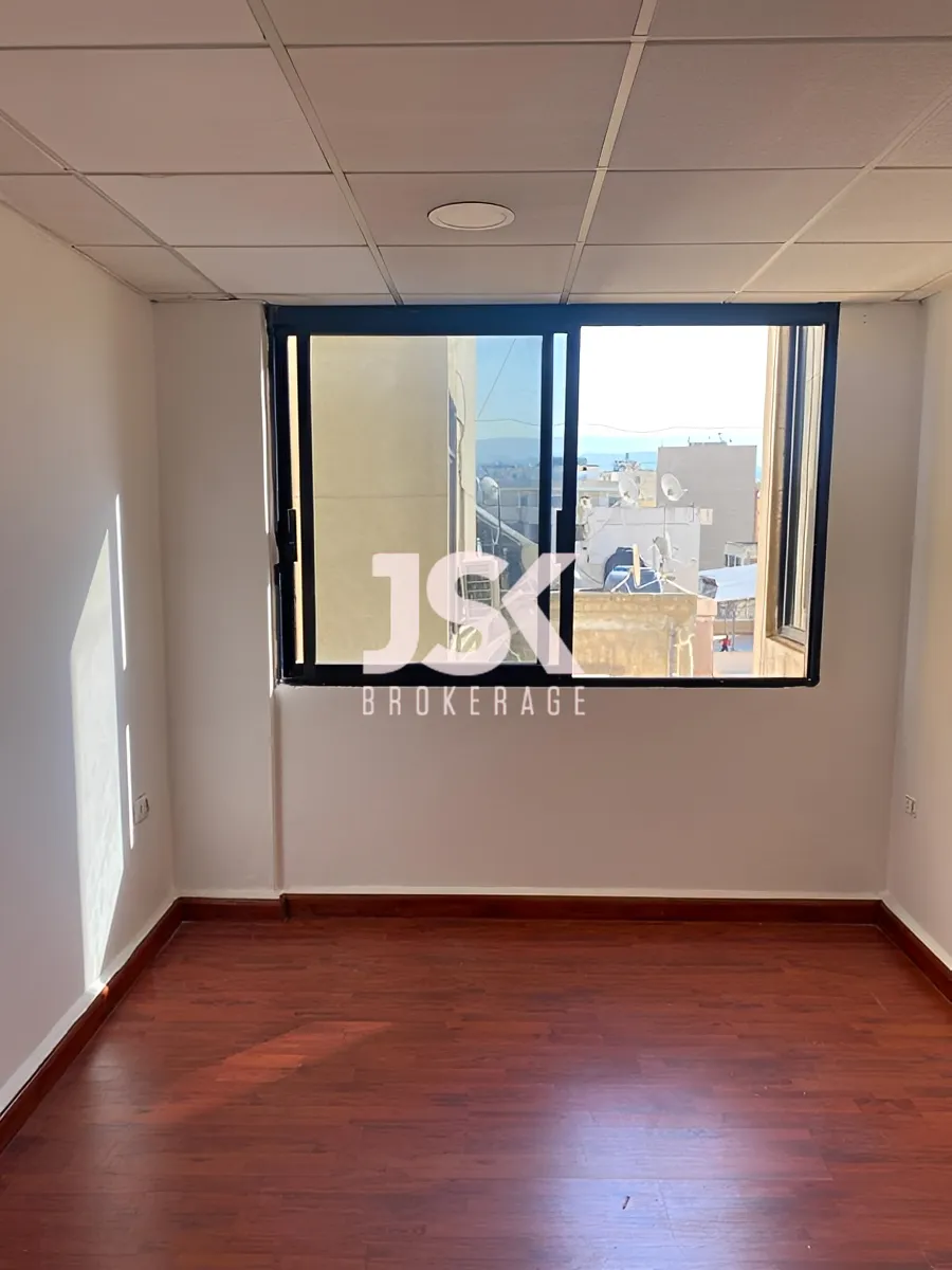 Office for Rent in Forn El Chebbak, Lebanon