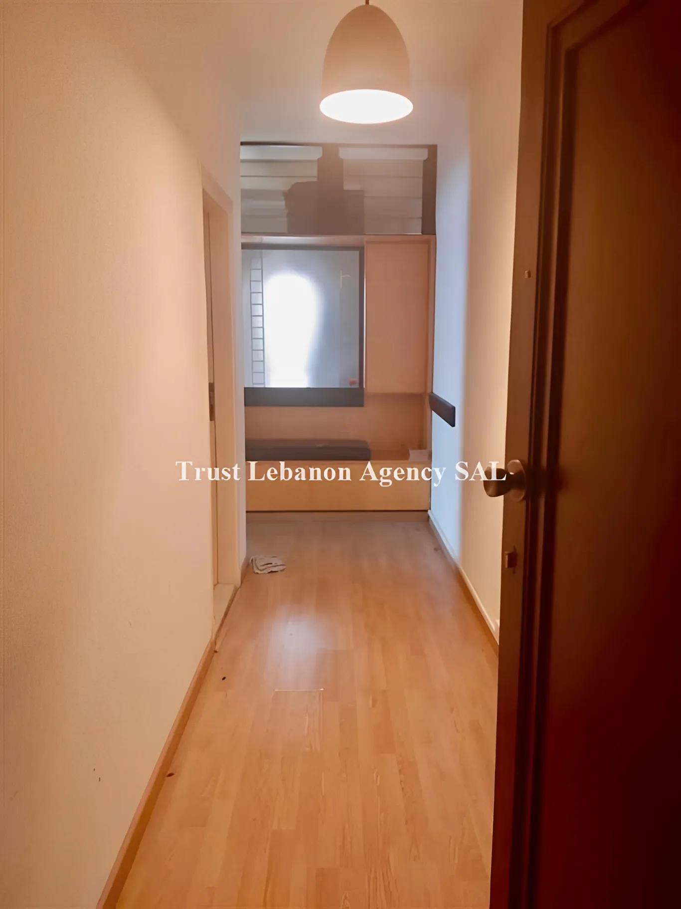Office for rent in Metn, Jal Al Dib