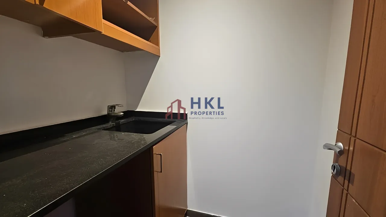Office for Rent in Dekwaneh, Lebanon