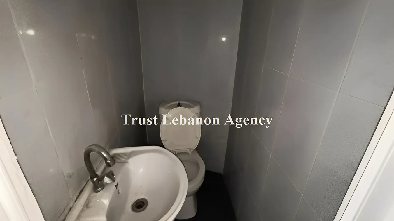 Commercial Property For Sale in Metn, Nahr El Mott