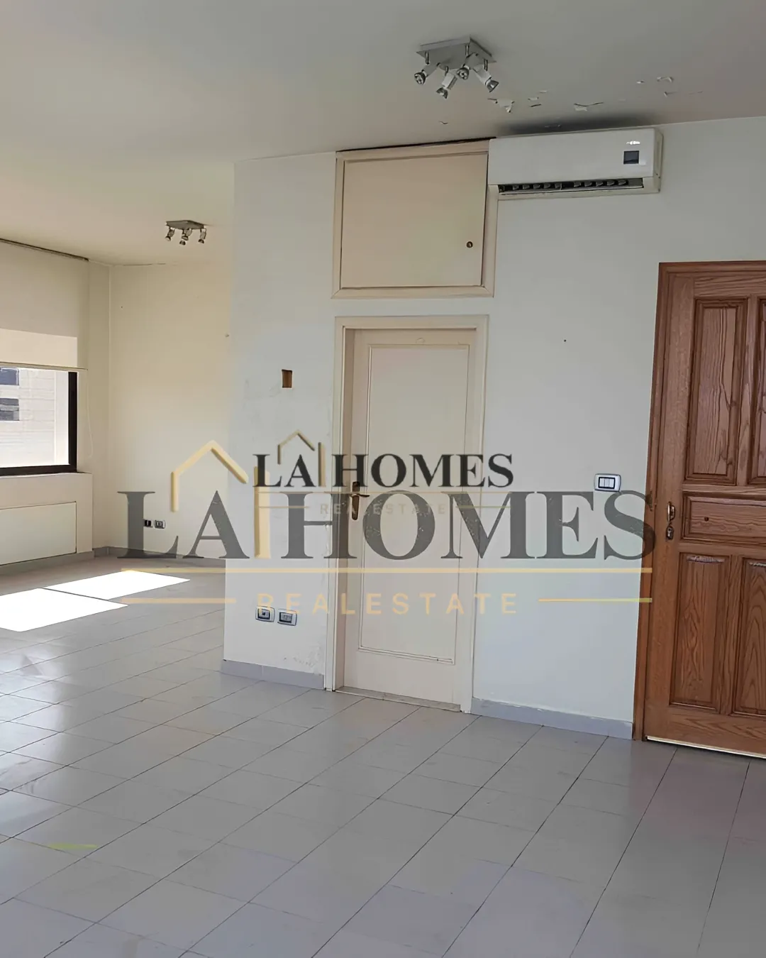 Office for rent in Hazmieh