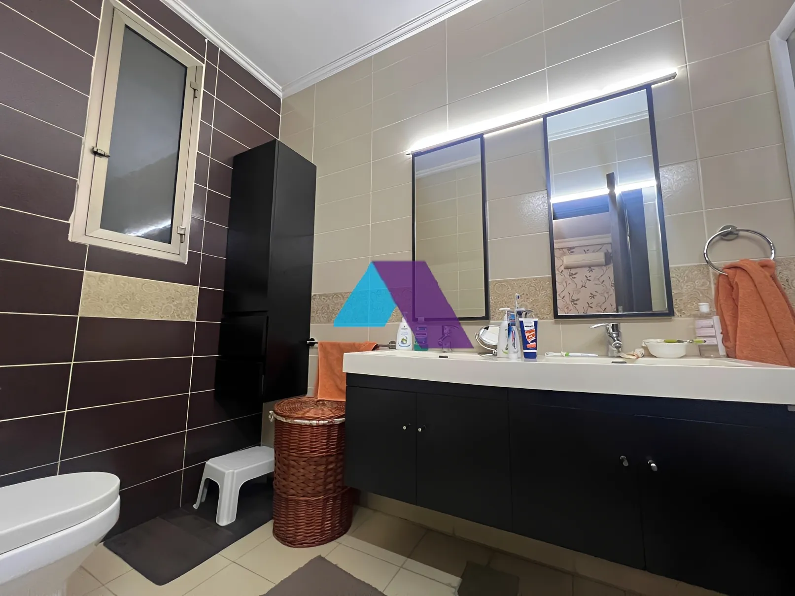 Apartment for Sale in Mar Takla - 3 bed, 4 bath