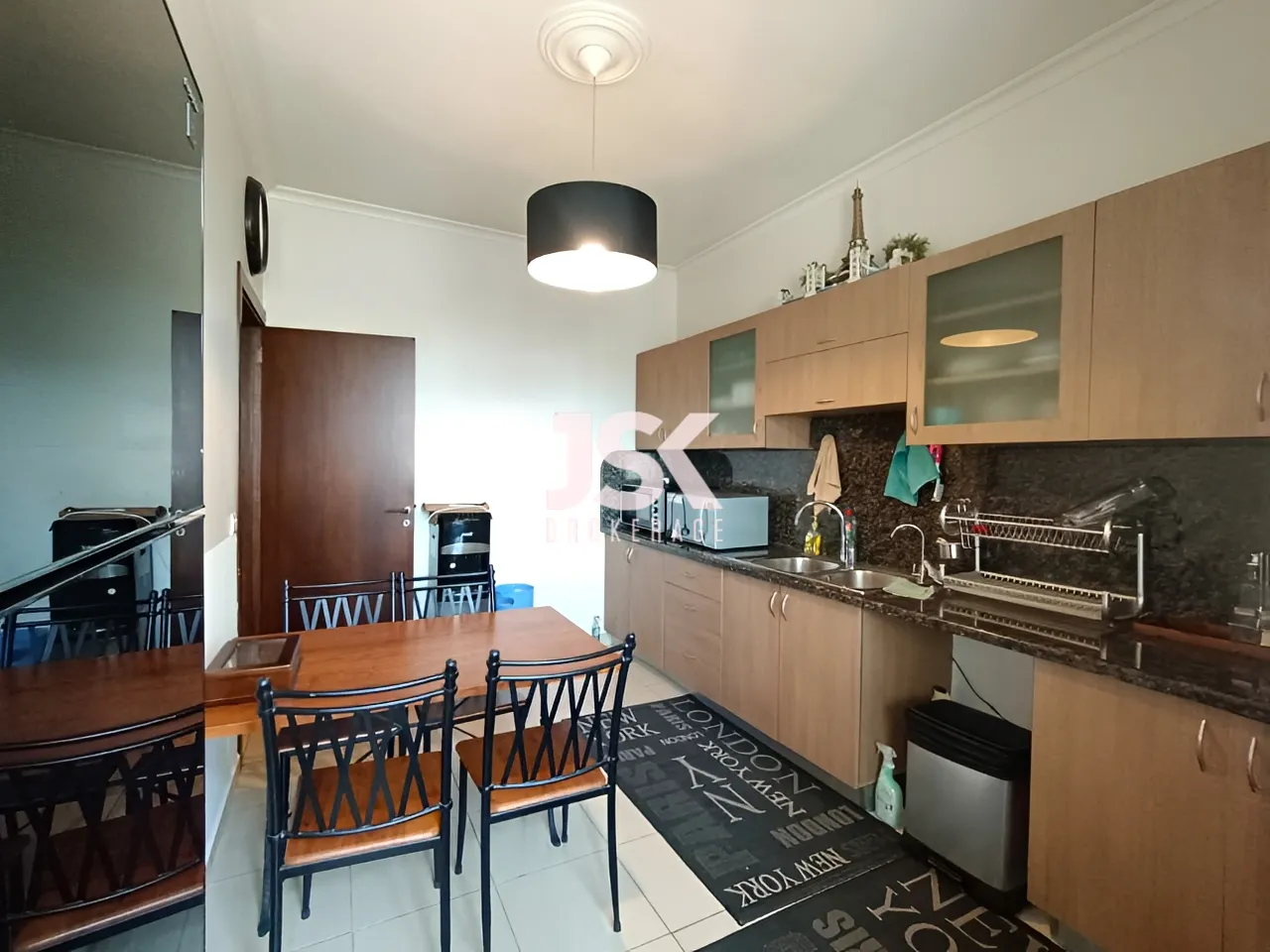 Apartment for Rent in Achrafieh