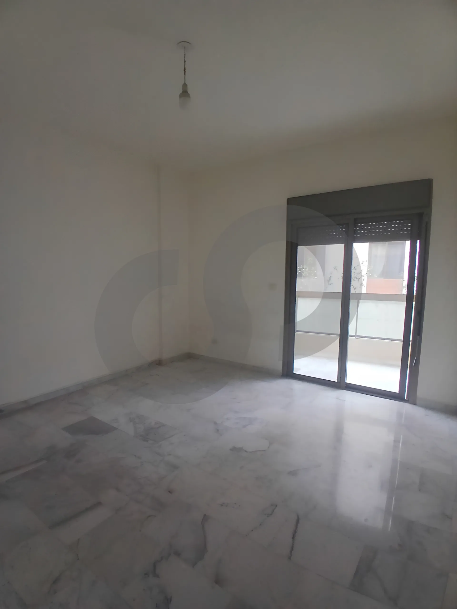 Apartment for Sale in Khaldeh