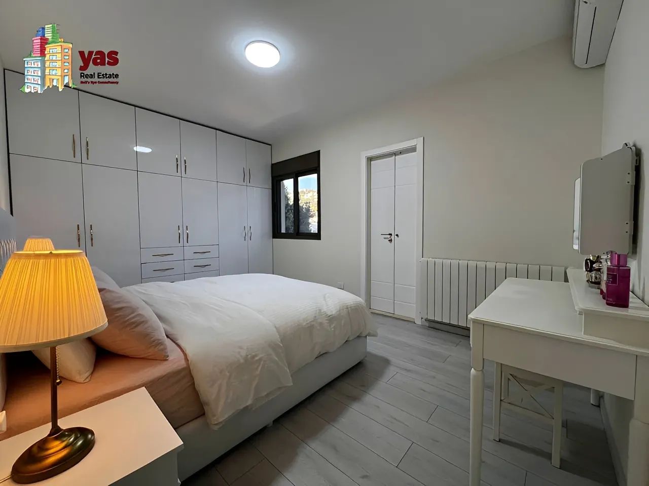 Apartment for Rent in Ballouneh