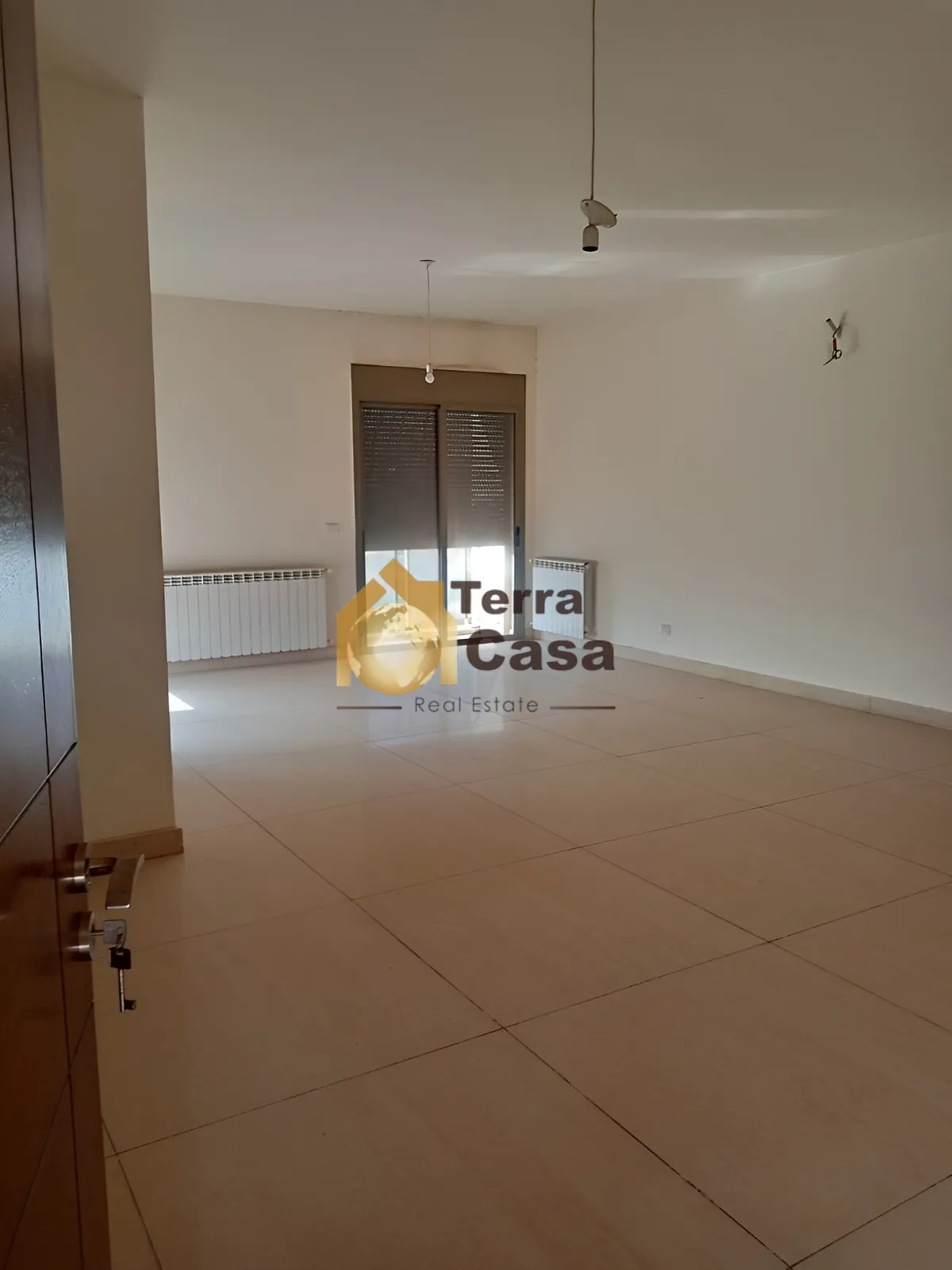 Apartment for Sale in Maalaka - 3 bed, 3 bath