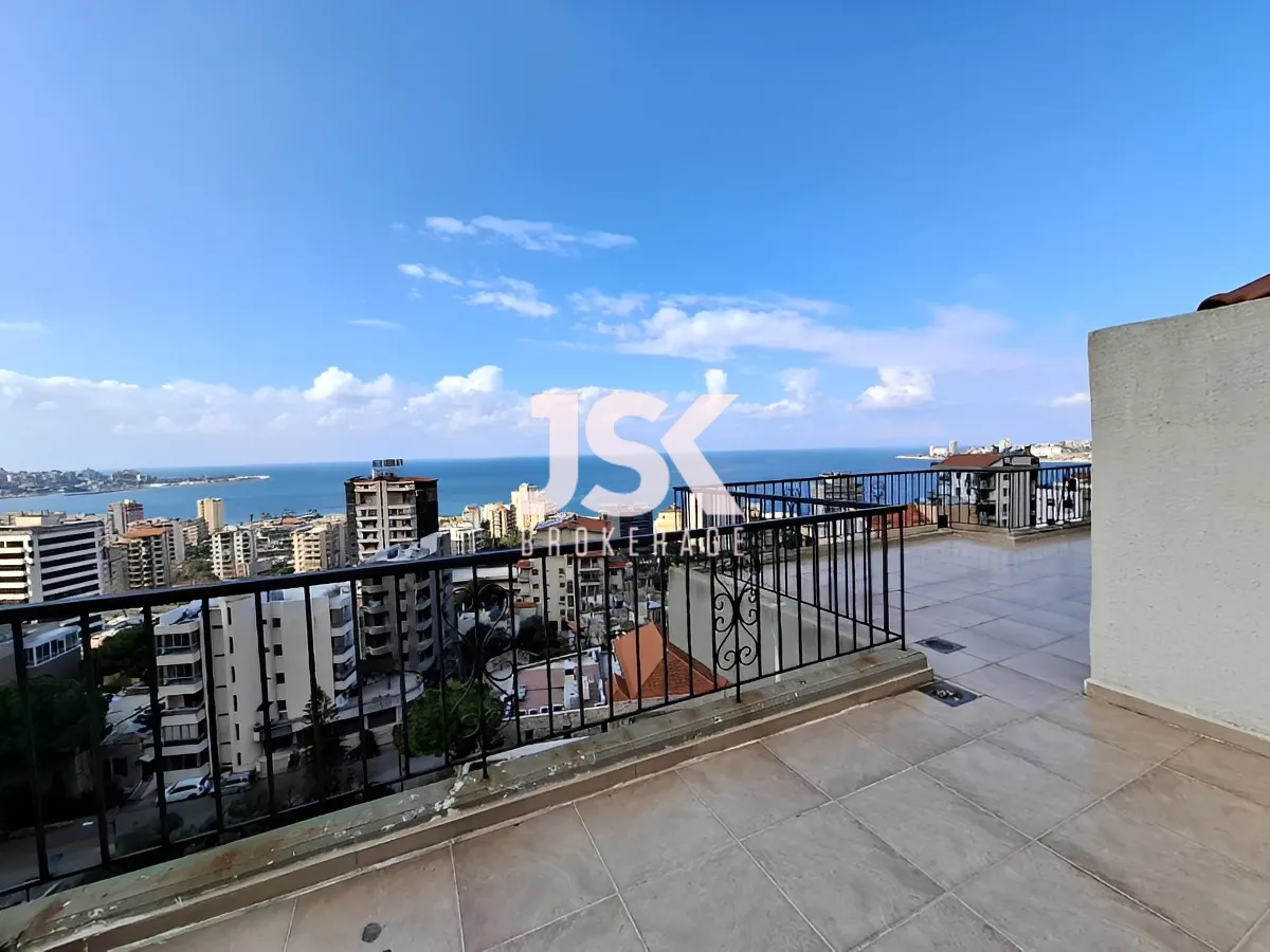 Duplex for Rent in Haret Sakher, Lebanon