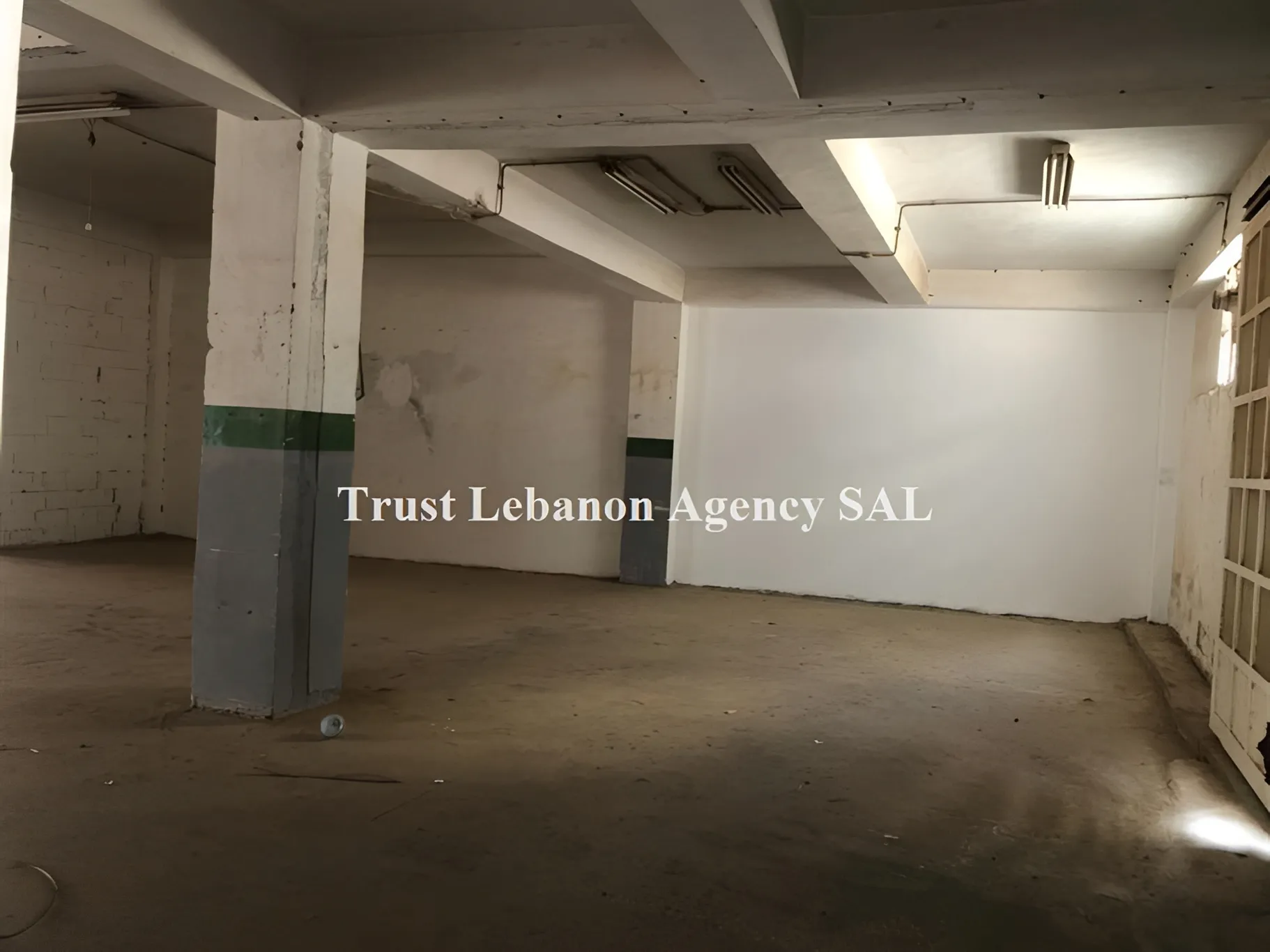 Commercial Property For Sale in Metn, Mansourieh