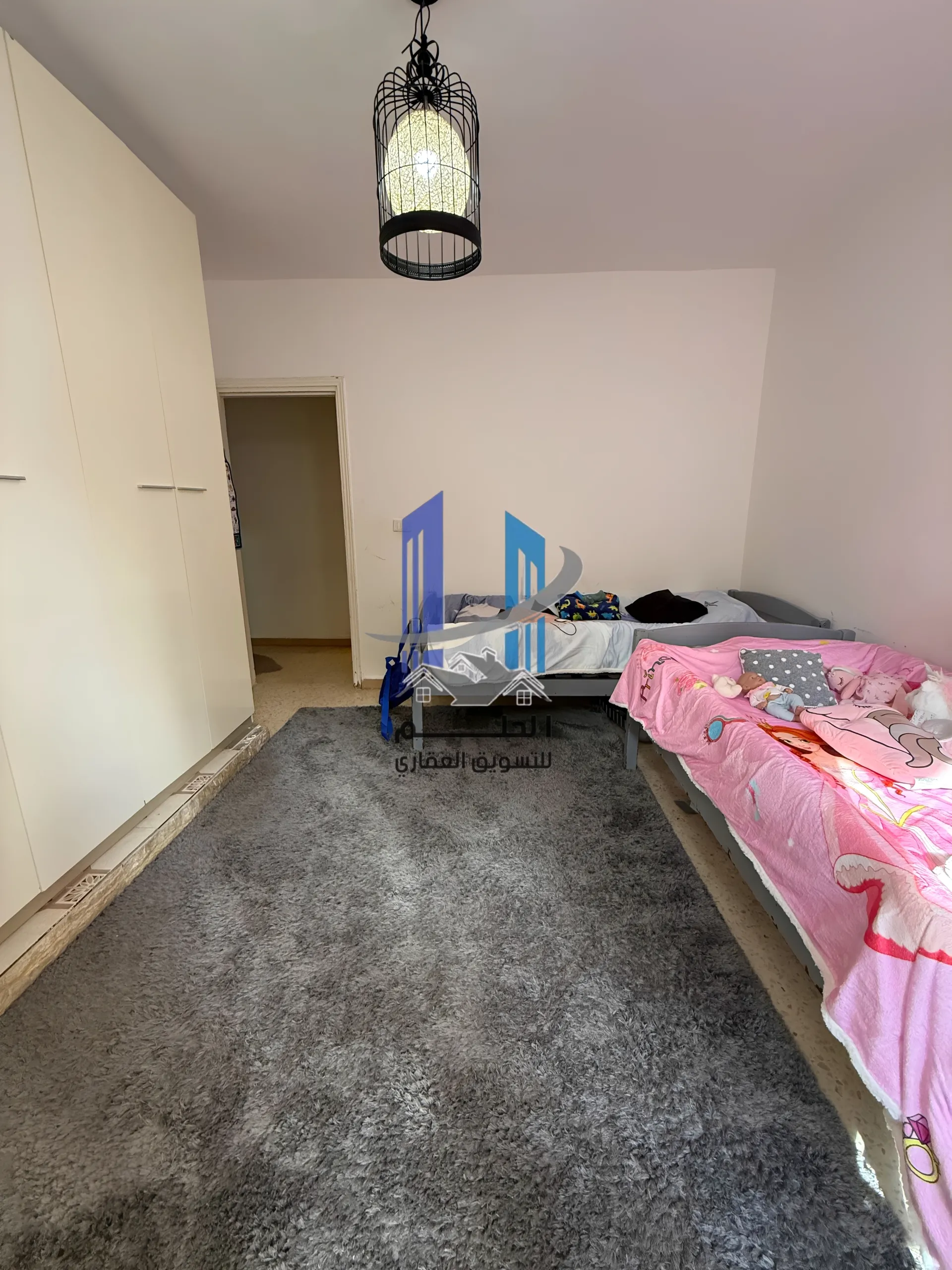 شقة for sale in عرمون، لبنان
