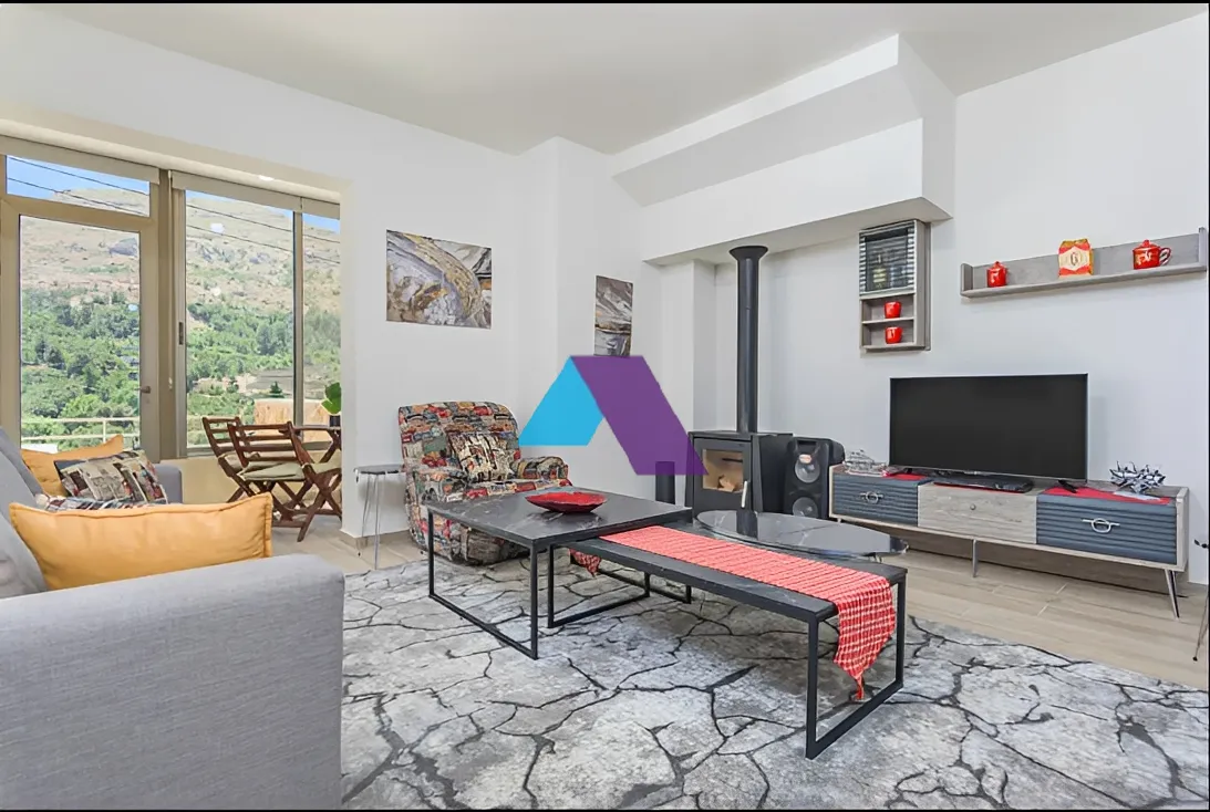 Chalet for Sale in Faraya - 2 bed, 1 bath