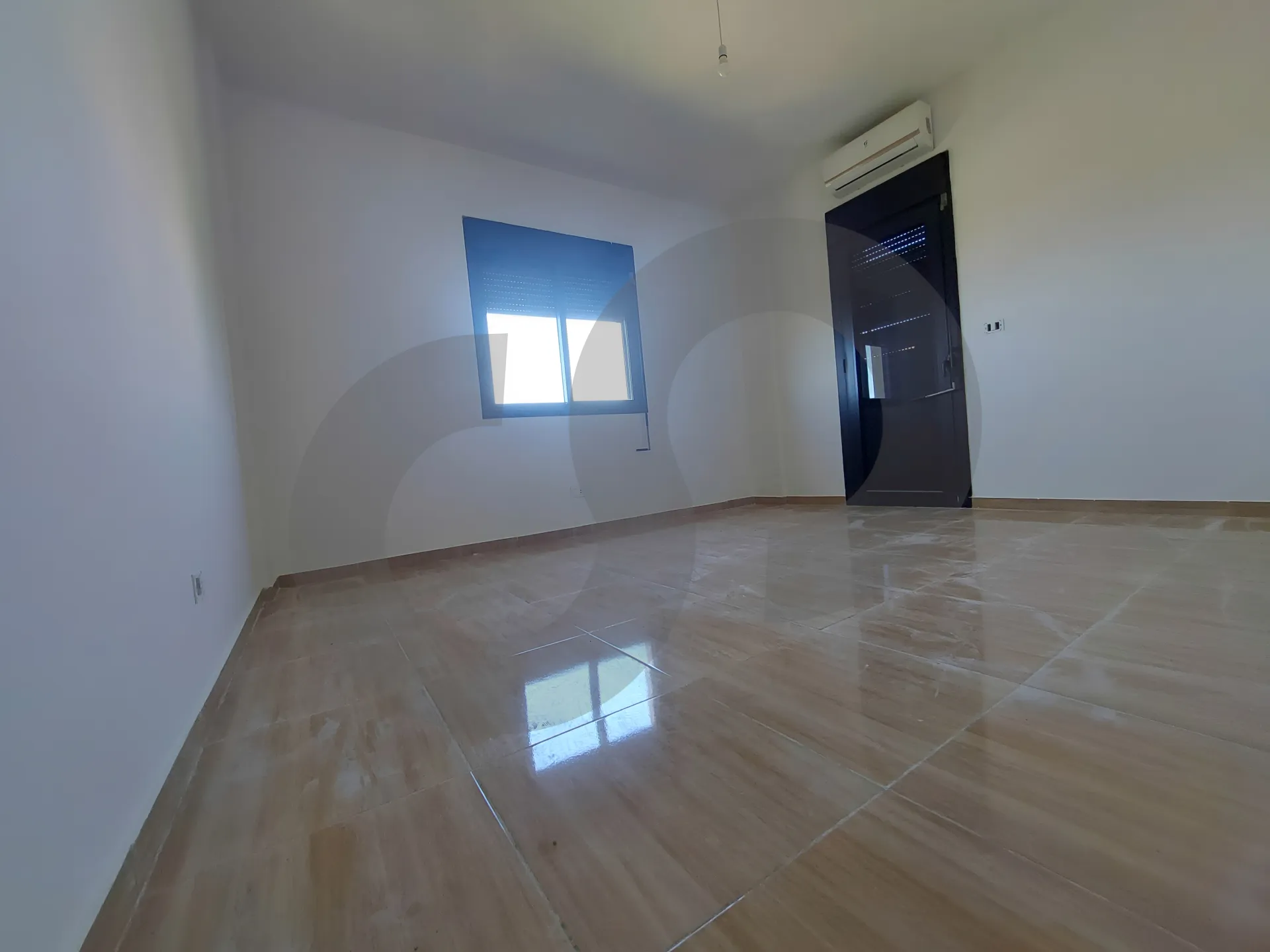 Apartment for Sale in Hosrayel