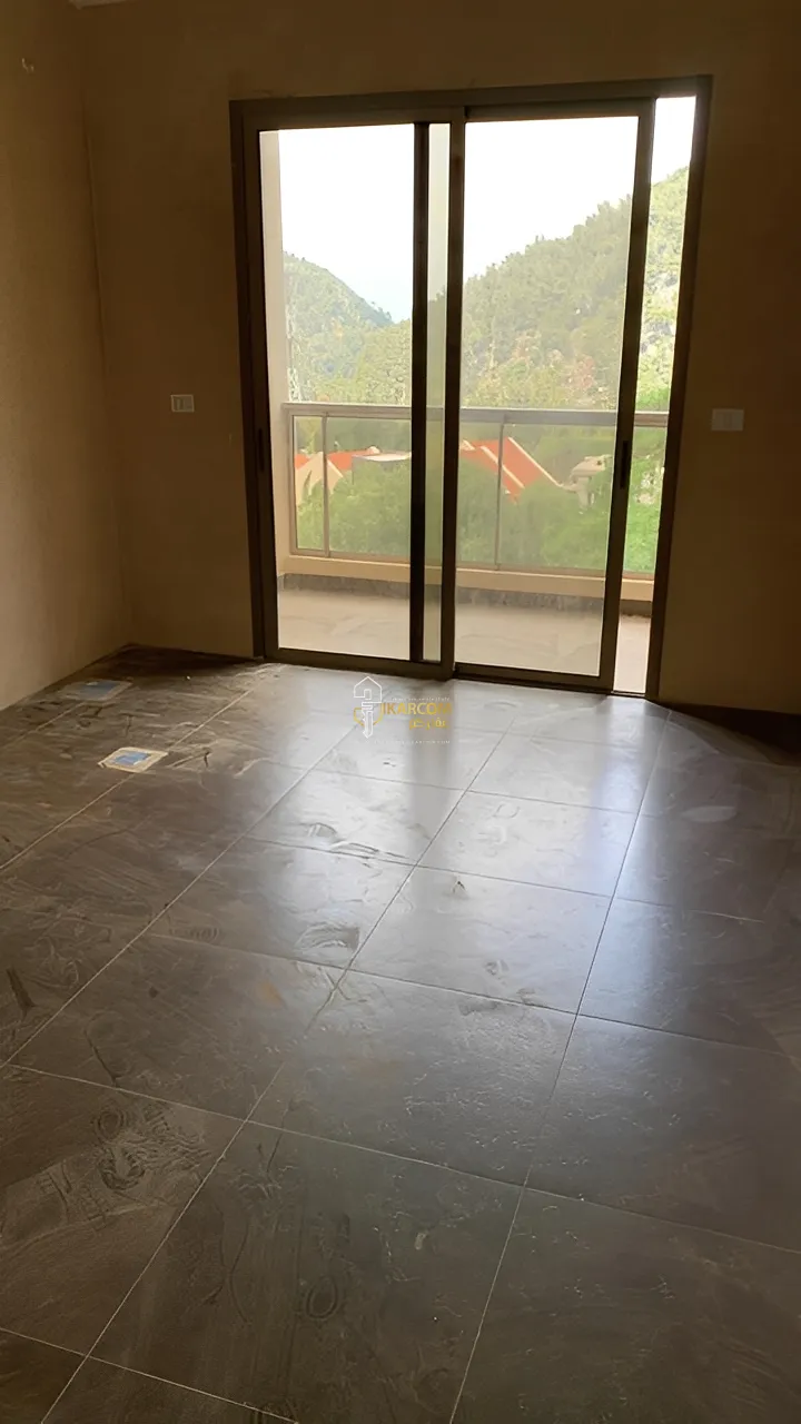 Apartment for Sale in Jouret El Ballout