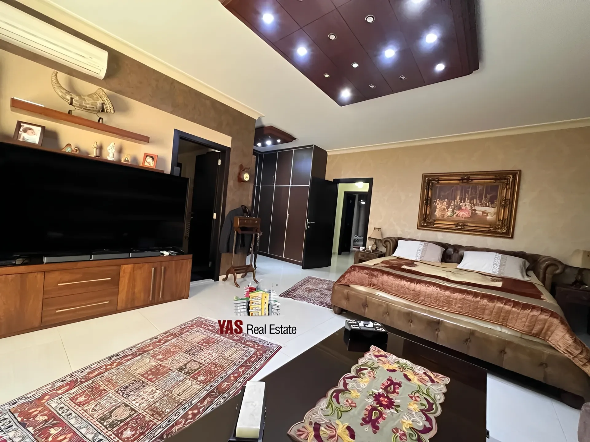 Apartment for Sale in Ballouneh