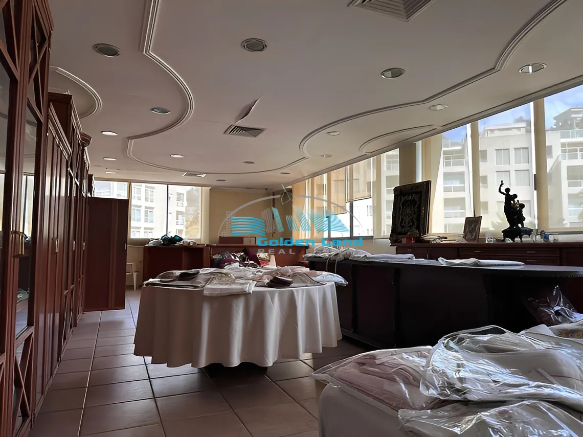 Office for rent in Bsalim