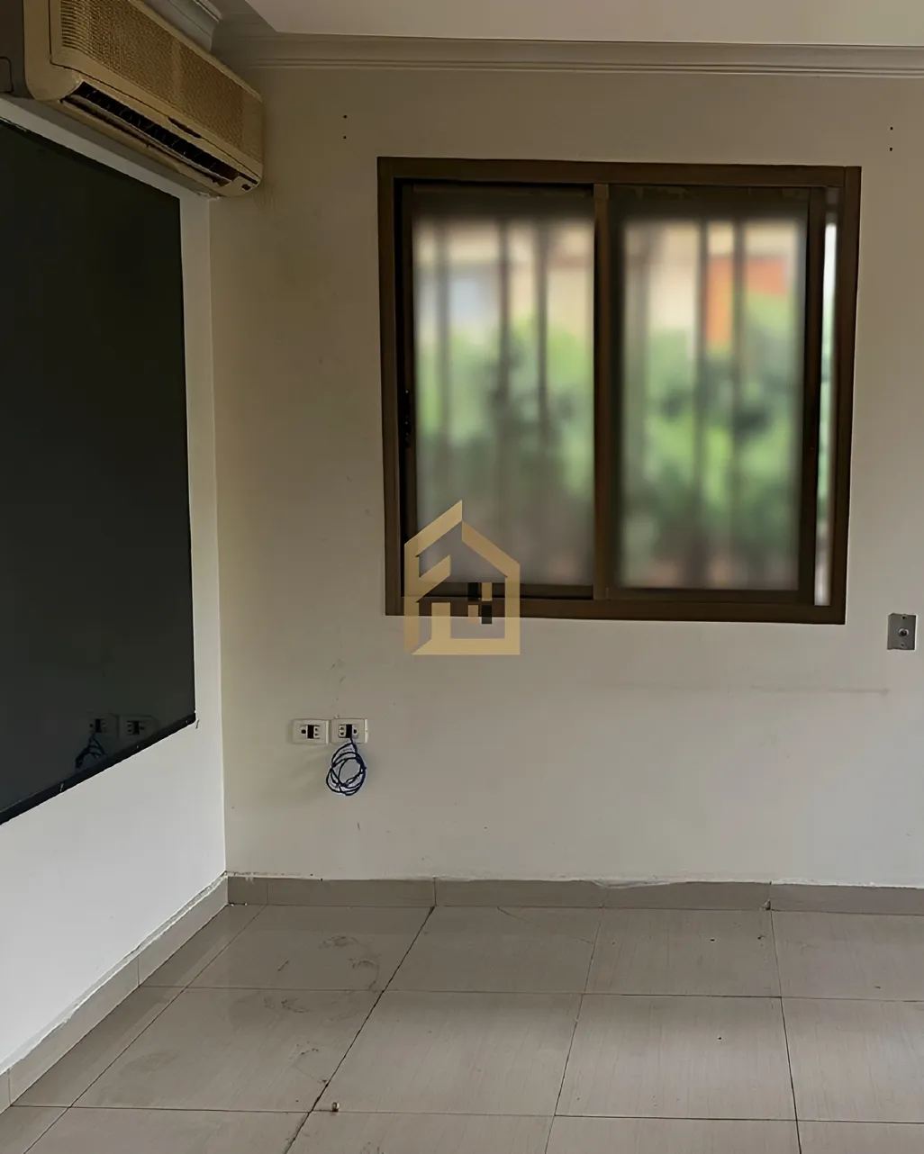 Apartment for sale in Kaskas, Beirut - 3 bed, 3 bath