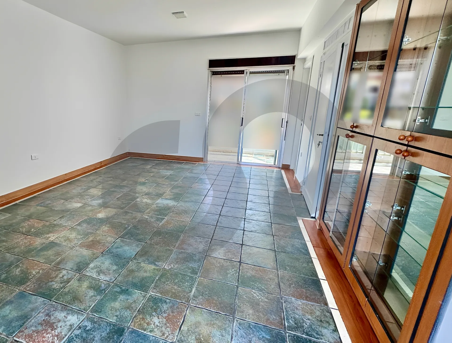 Apartment for Rent in Jounieh