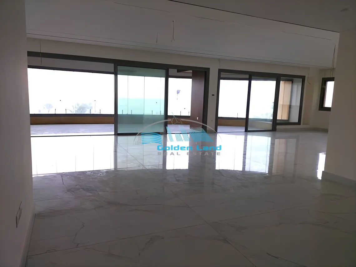 Apartment for Sale in Ramleh Al Bayda, Beirut, Lebanon