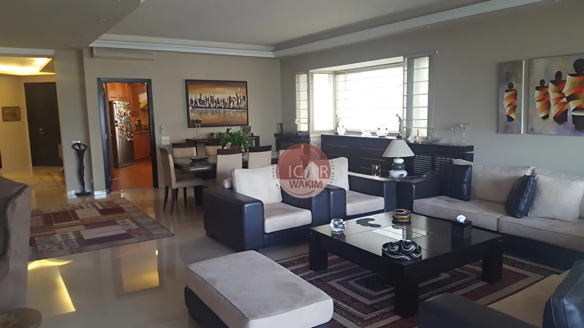 Triplex for Sale in Montiverdi