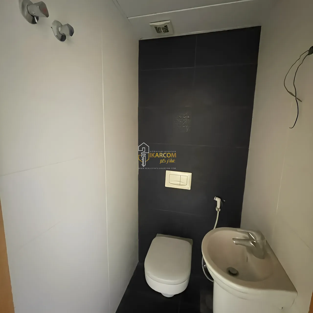 Apartment for Sale in Ras Al Naba'a