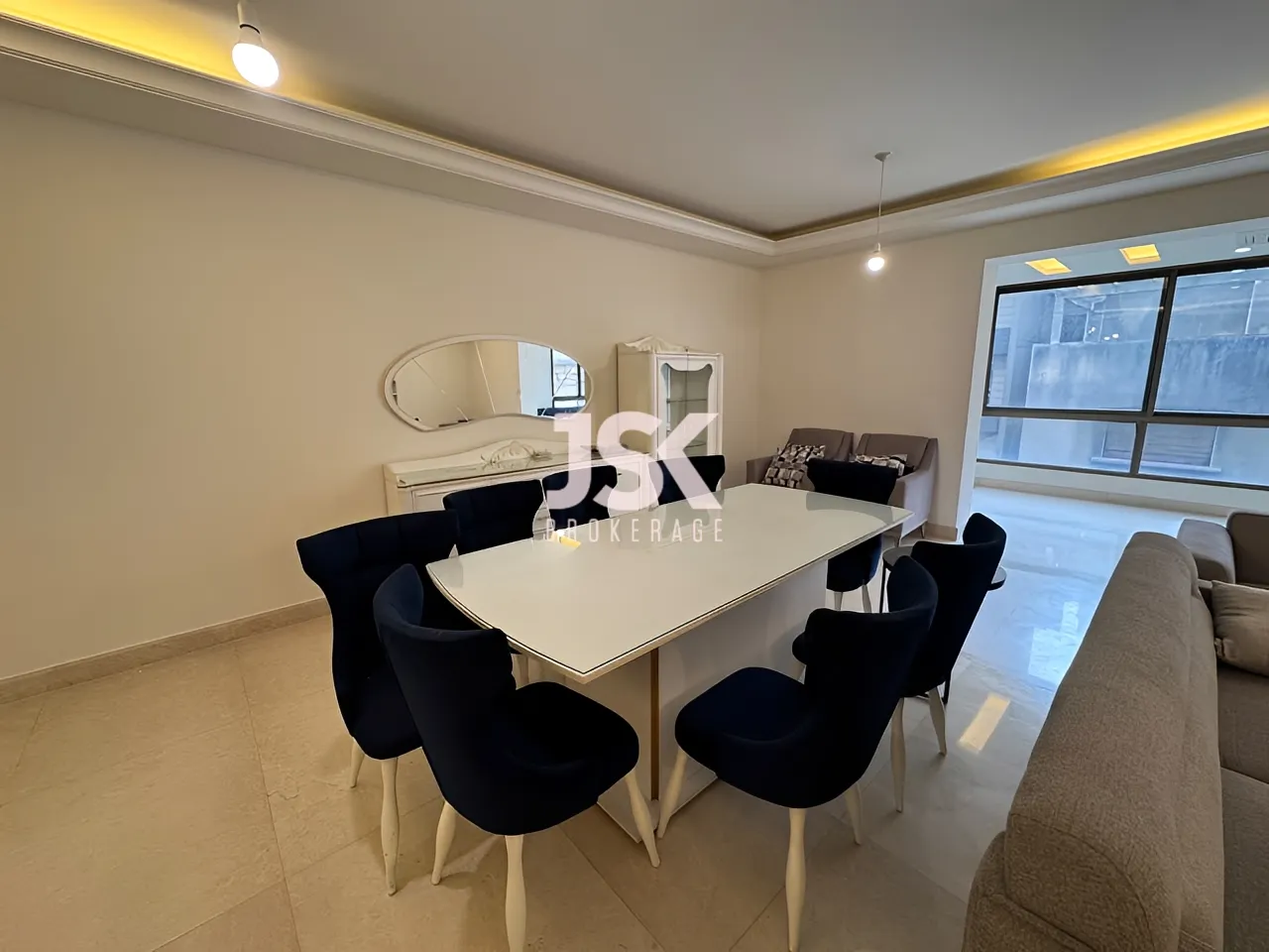Apartment for Sale in Msaytbeh