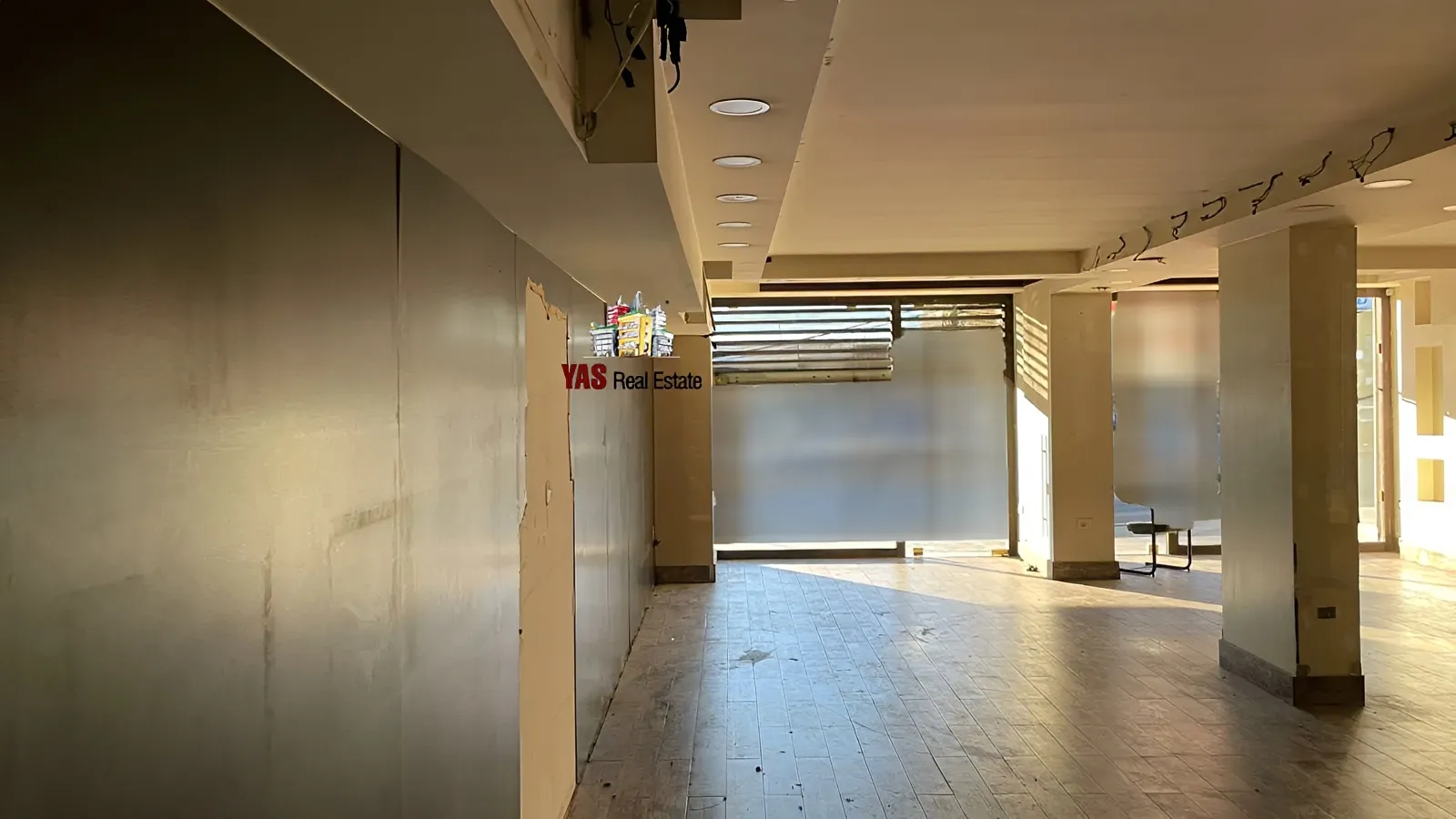 Shop for rent in Ghazir