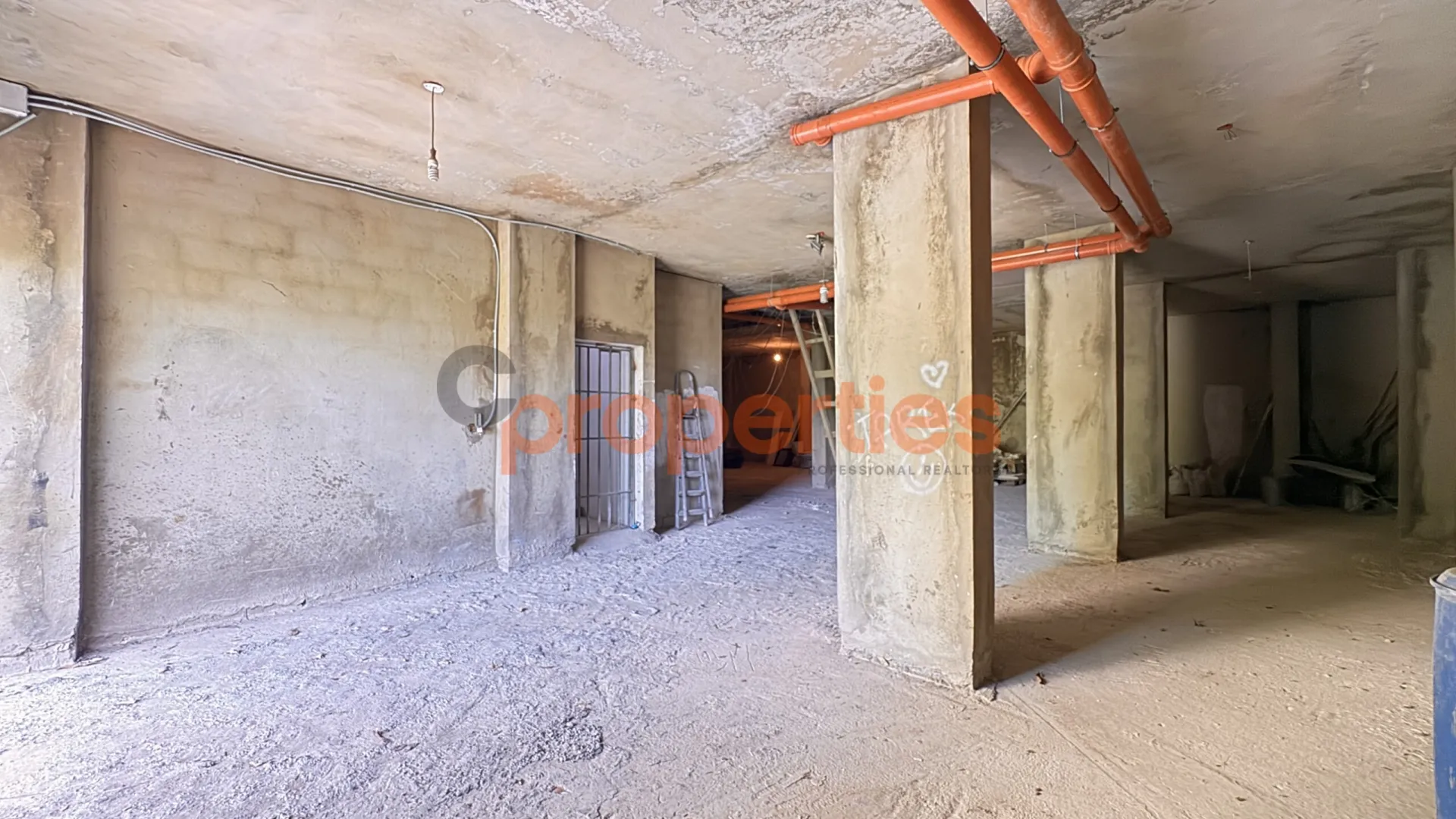 Warehouse for Sale in Dik El Mehdi