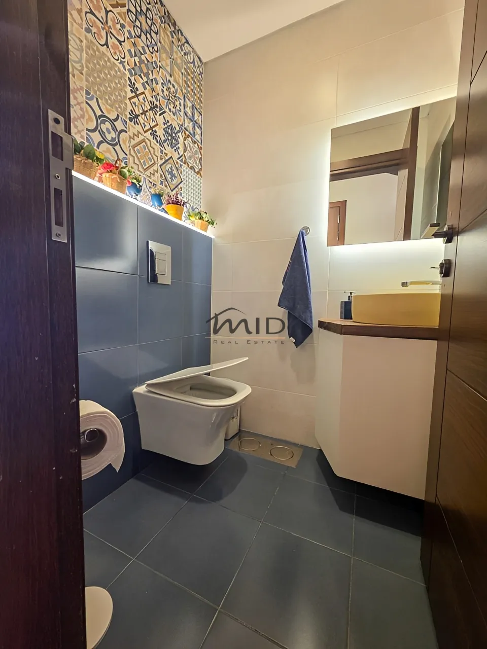 Apartment for sale in Qornet el hamra, lebanon