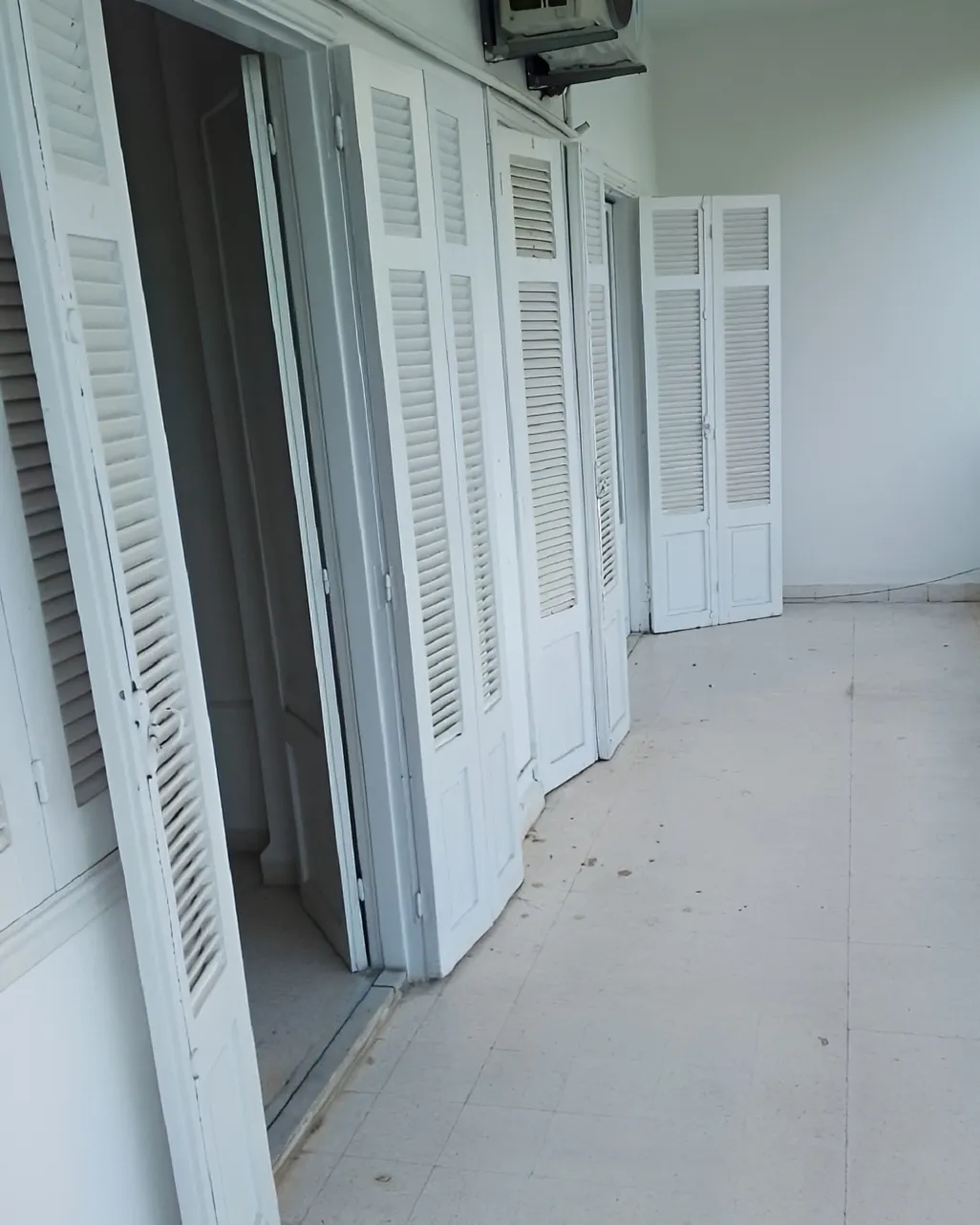 Apartment for rent in Achrafieh, Beirut, Lebanon - 2 bed, 2 bath