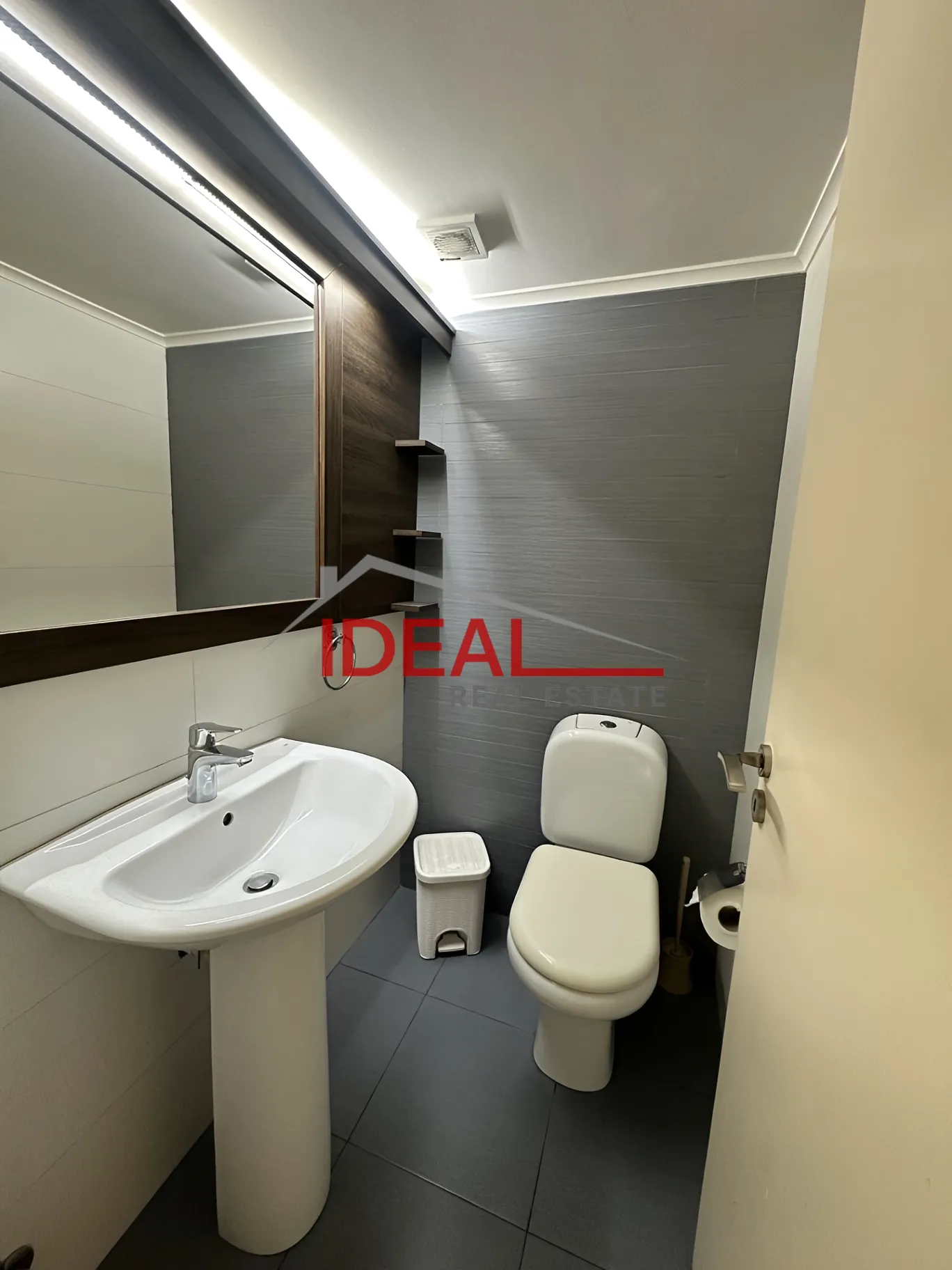 Apartment for sale in Boutchay, Lebanon - 2 bed, 2 bath