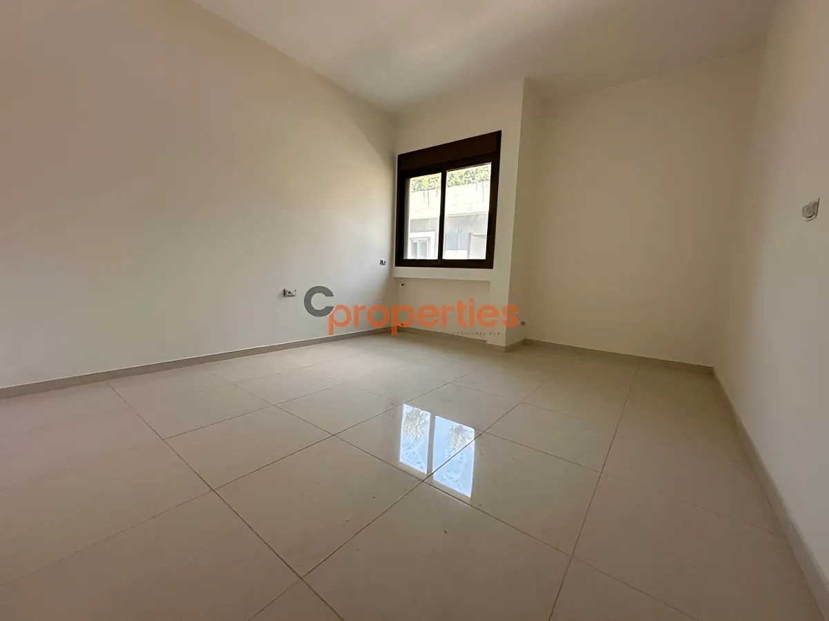 Apartment for Sale in Mtaileb