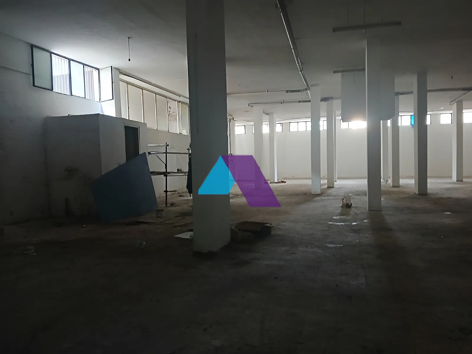 Warehouse for Sale in Sabtiyeh