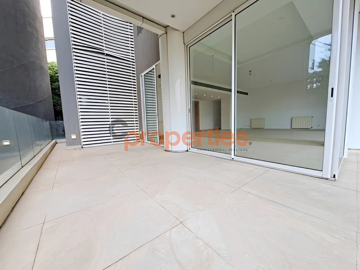 Apartment for Sale in Achrafieh - 3 bed, 4 bath