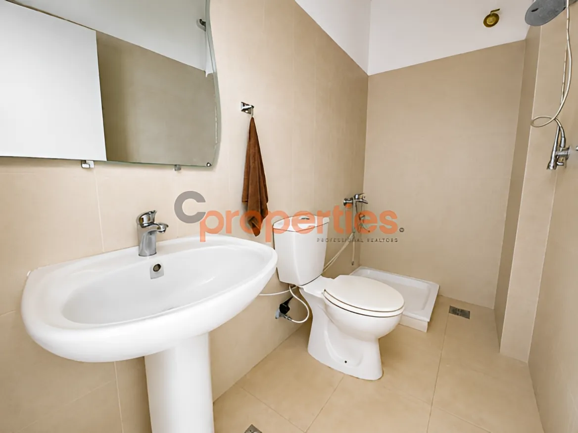 Office for Rent in Zalqa