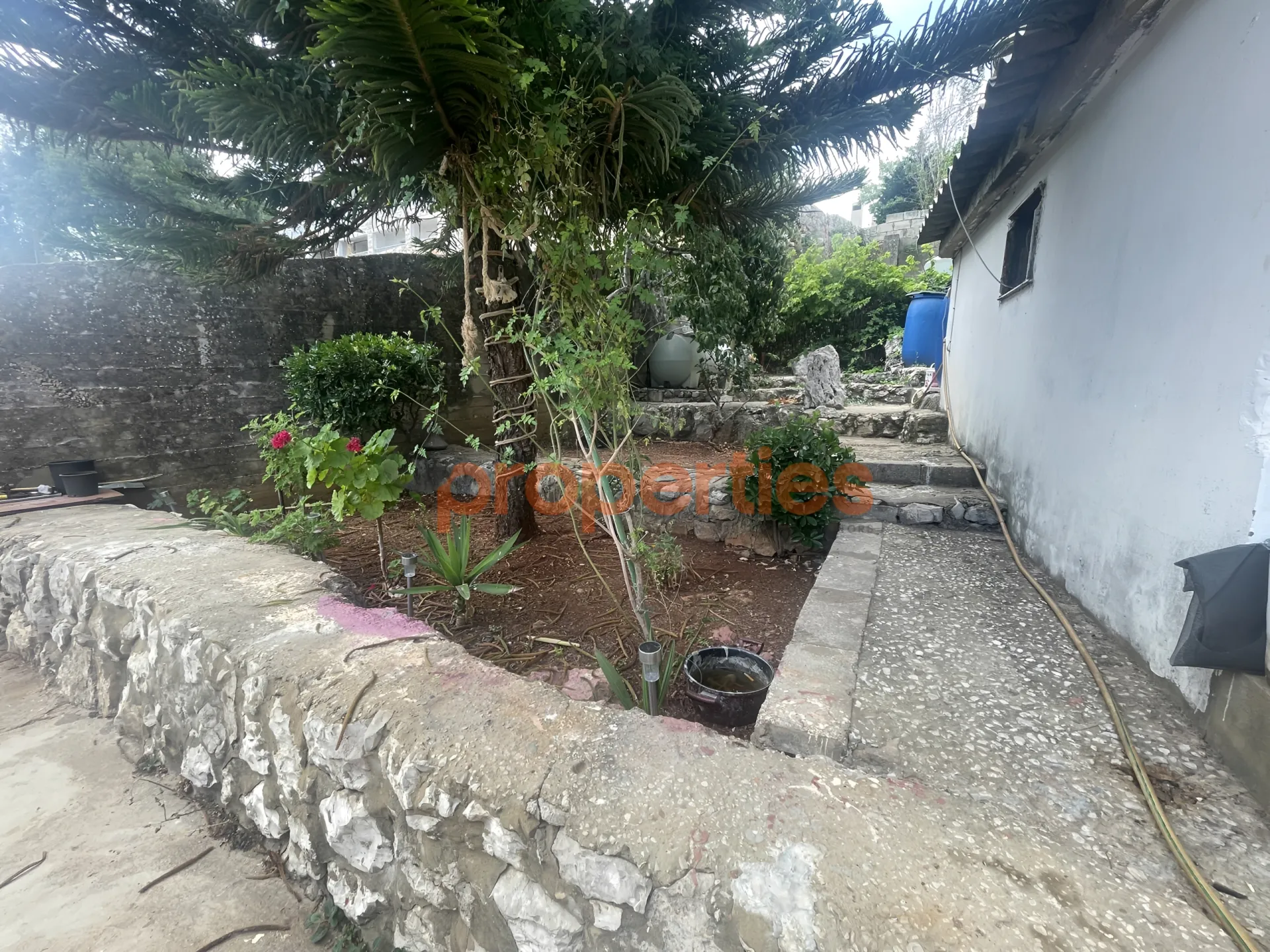 Apartment for Sale in Ajaltoun