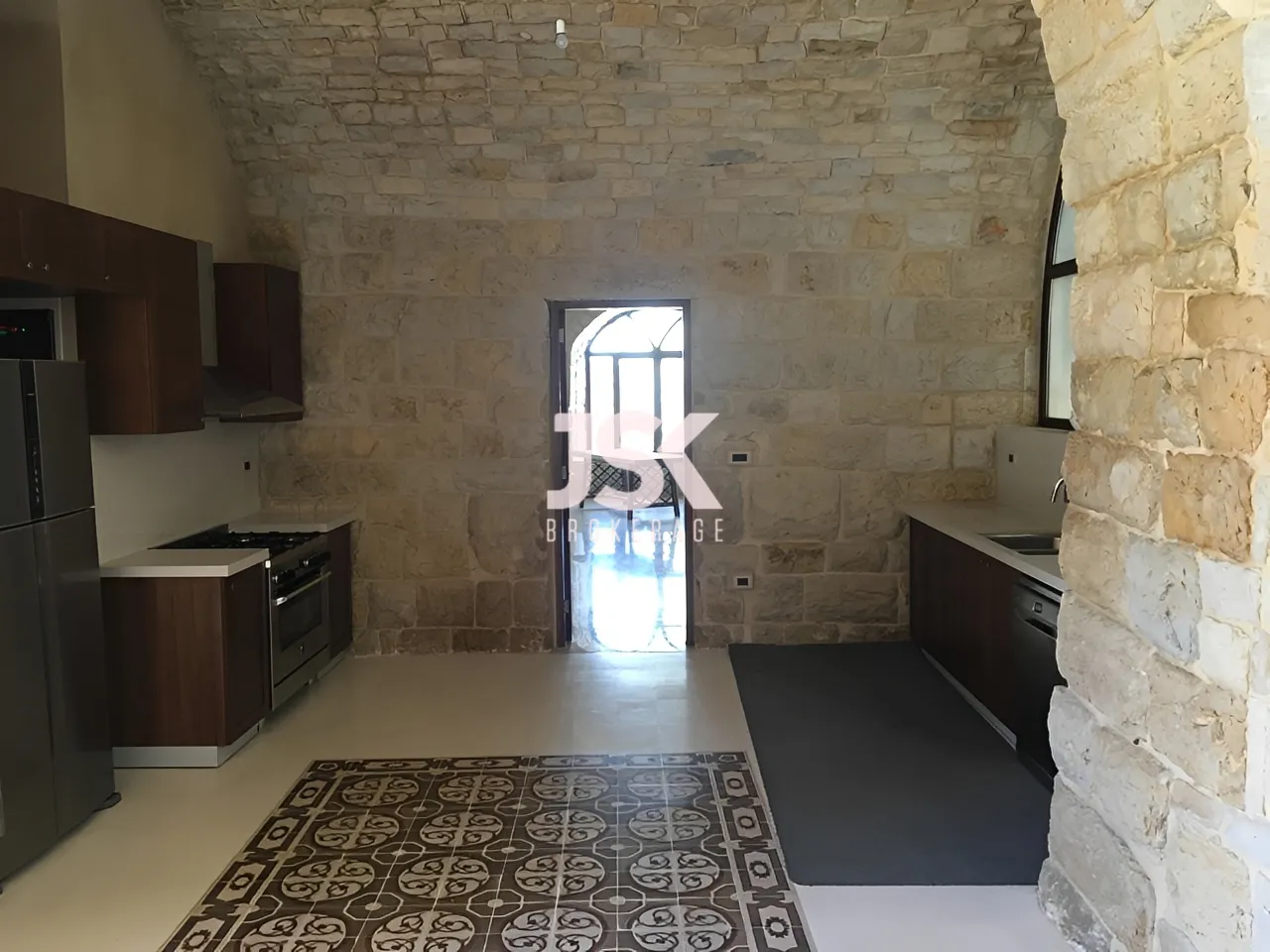 Villa for Sale in Bmekkine