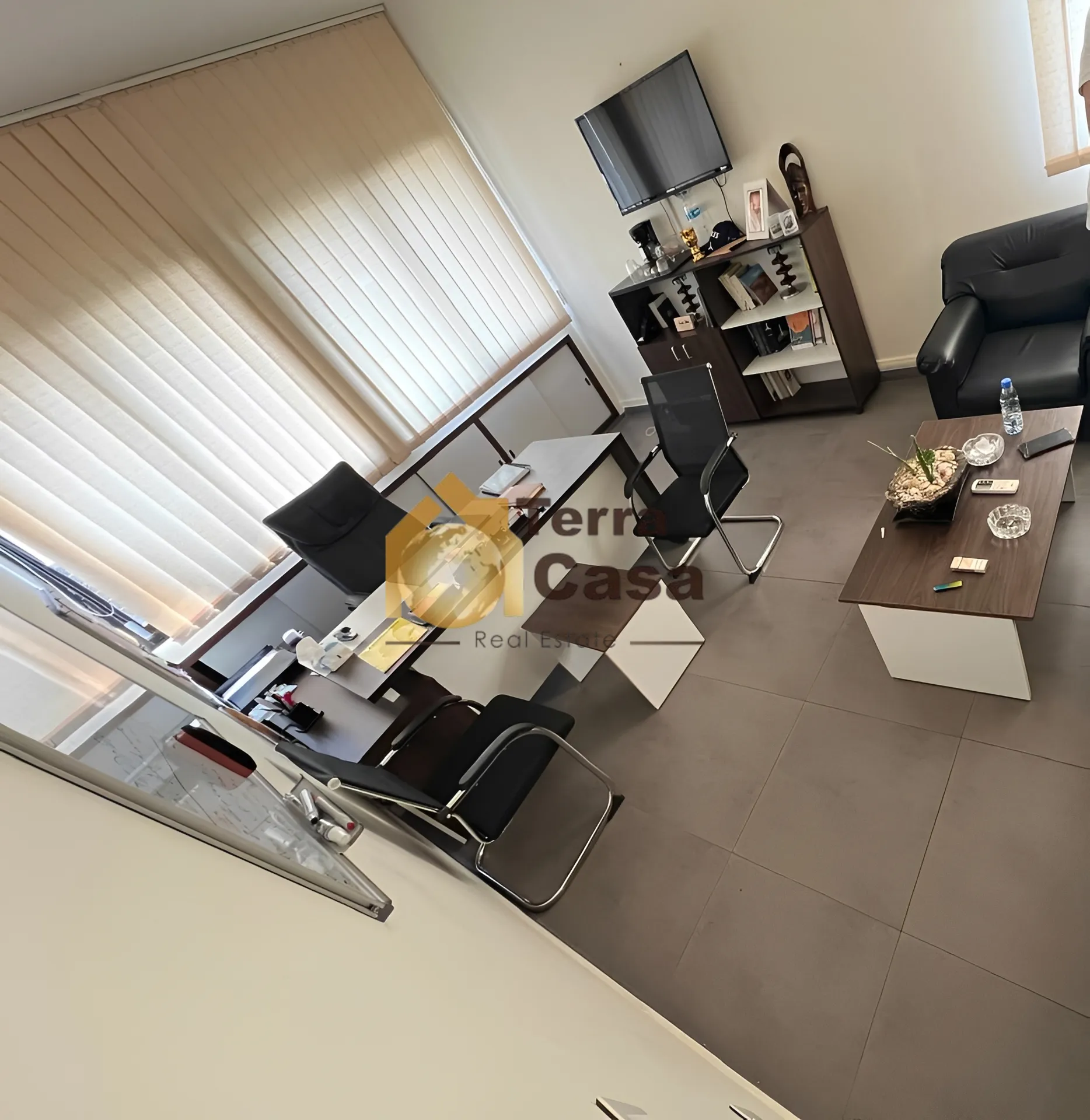 Commercial for rent in Furn el Chebback, Lebanon