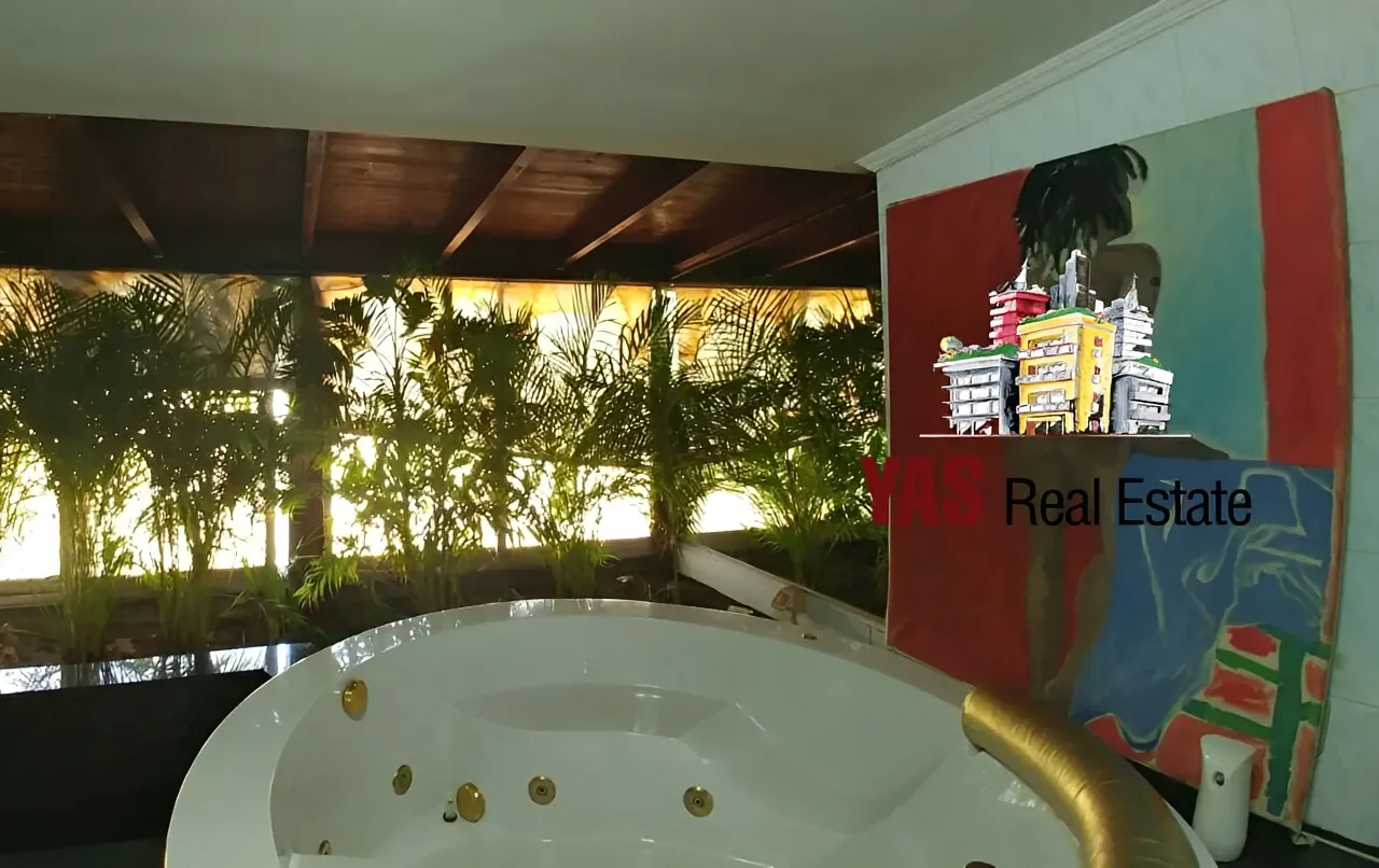 Apartment for Sale in Ballouneh